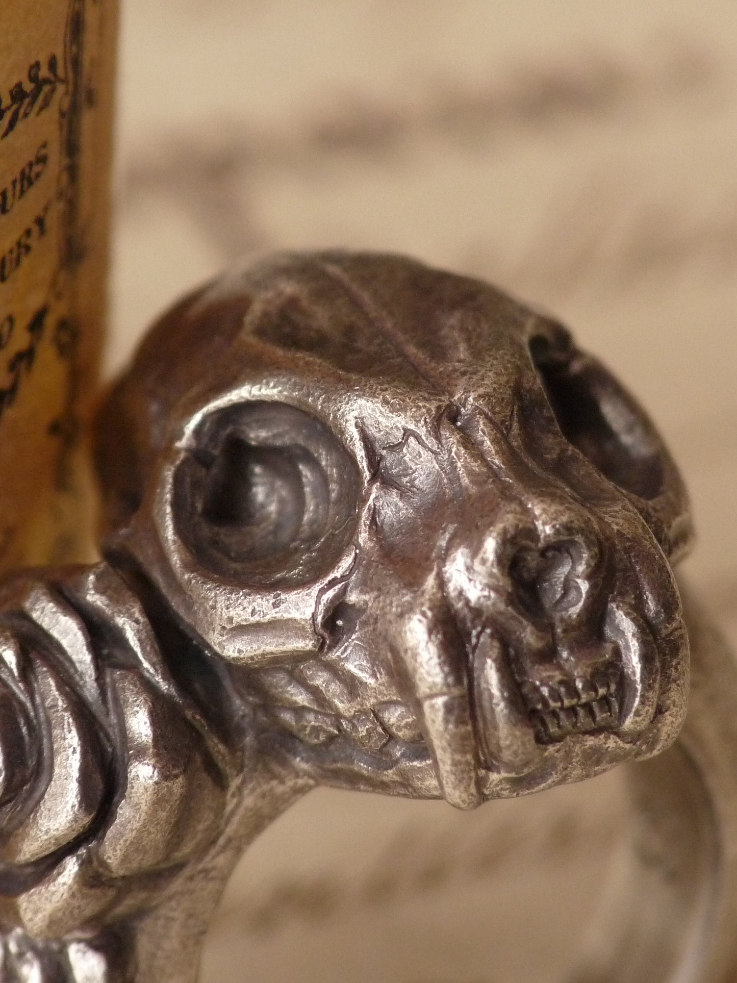 QFO009 Cat Skull Ring