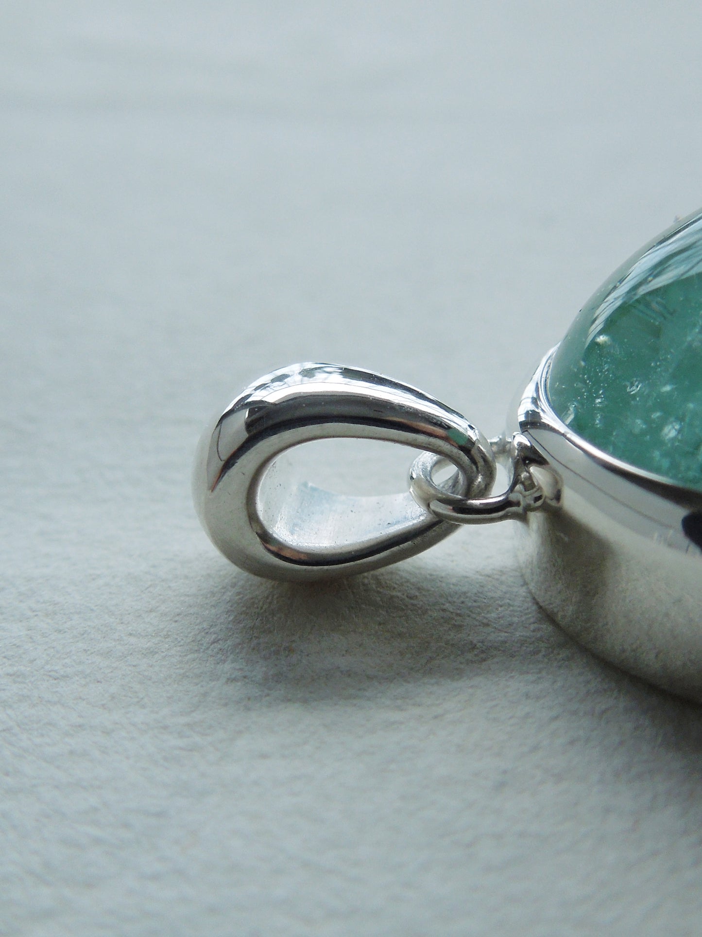 QFO004 Aquamarine Pendant