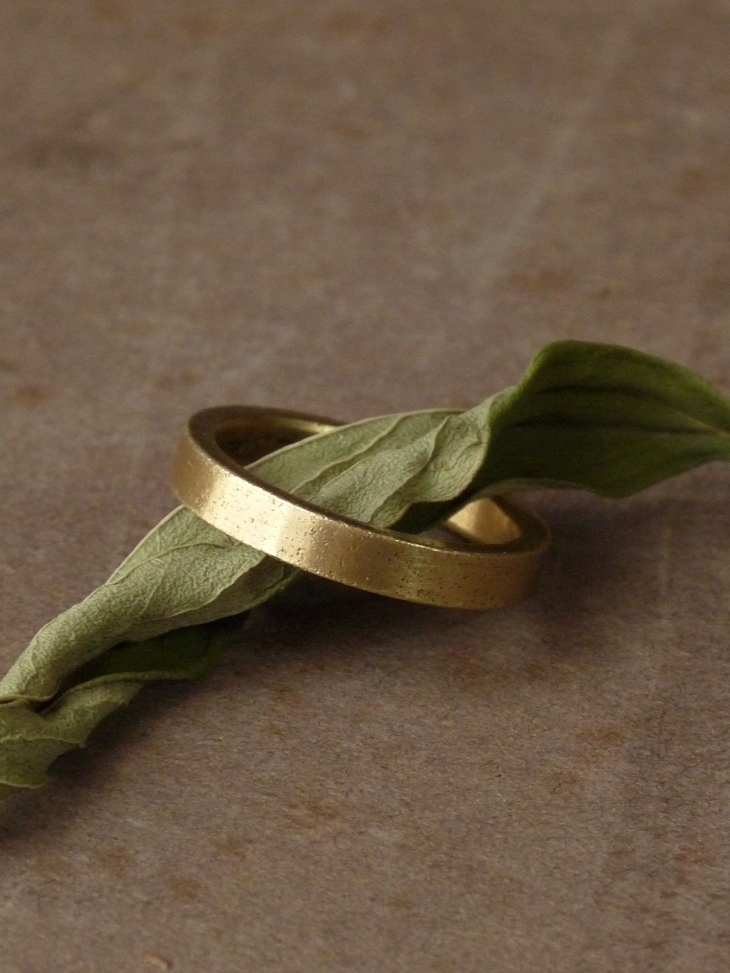 QSO43 Flat Ring Brass Custom