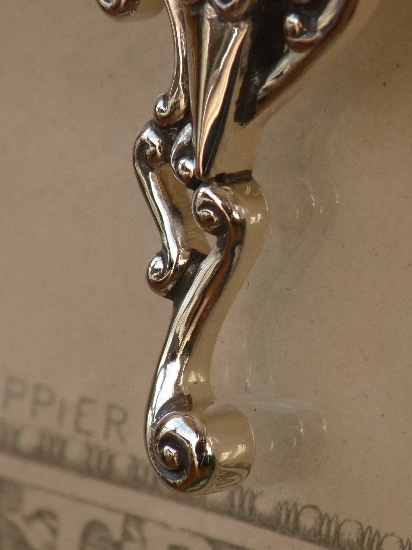 QFO059 Scroll Cross Pendant