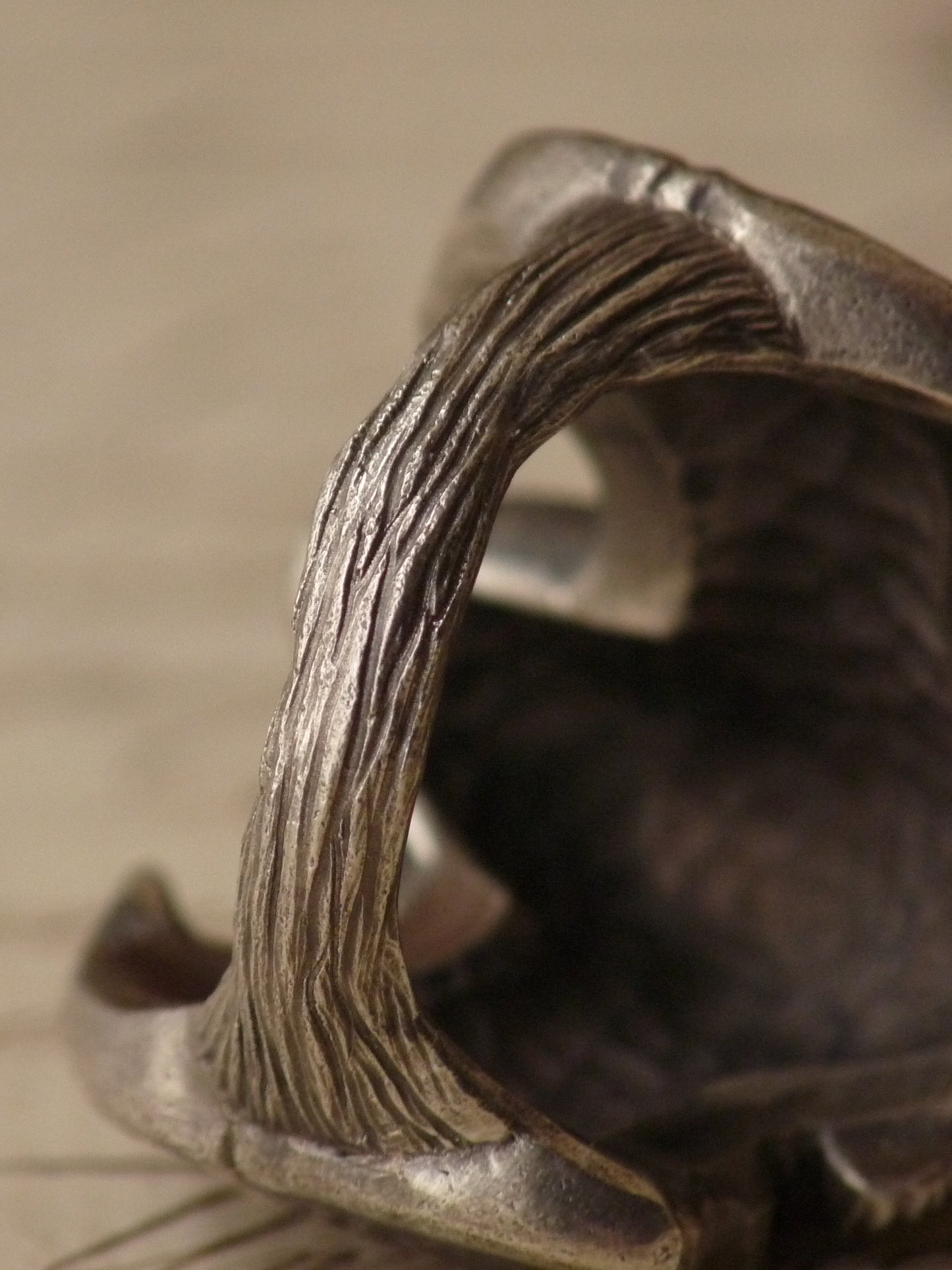 QFO005 Bat Ring