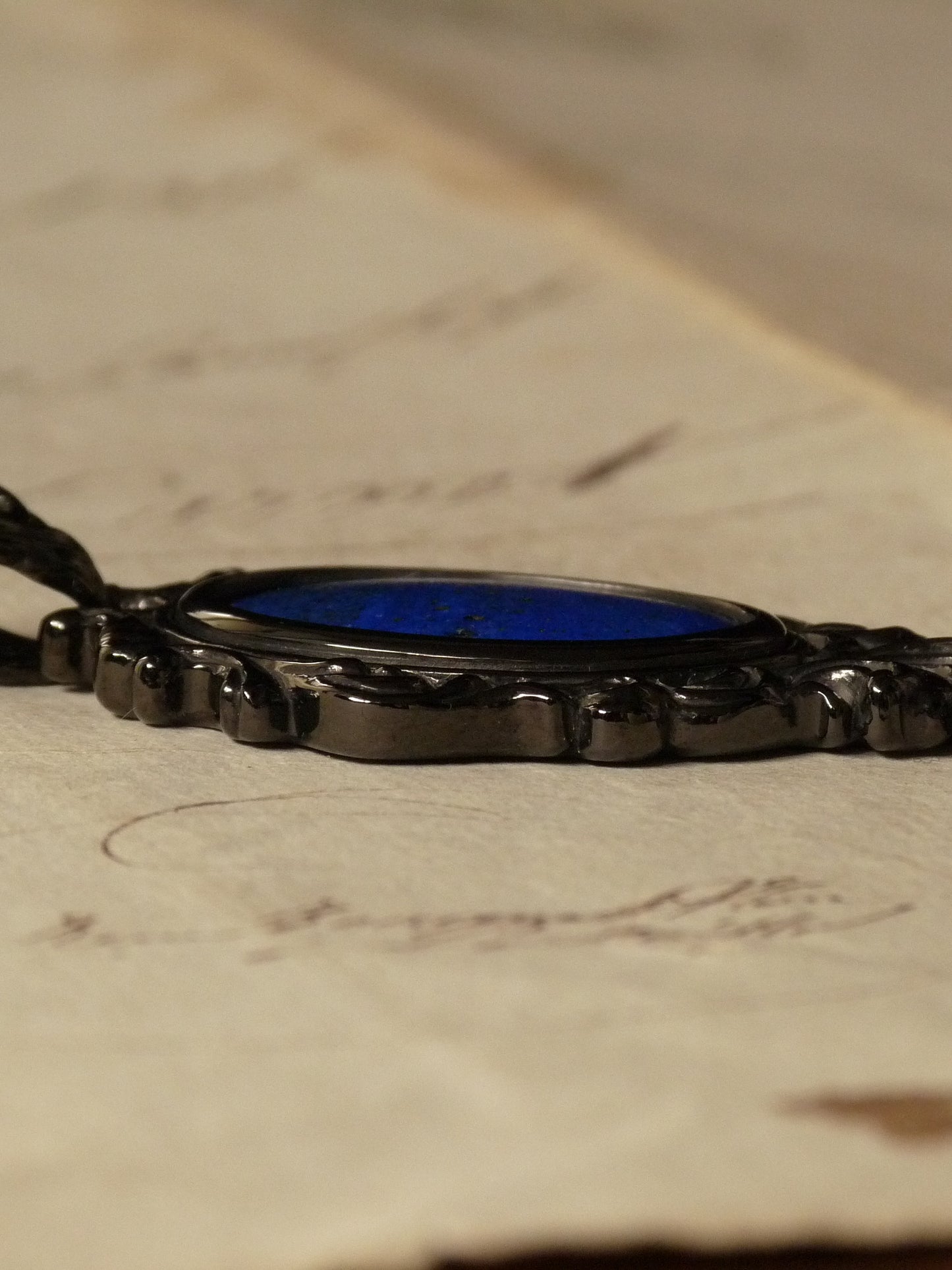 QFO044 Lapislazuli Pendant