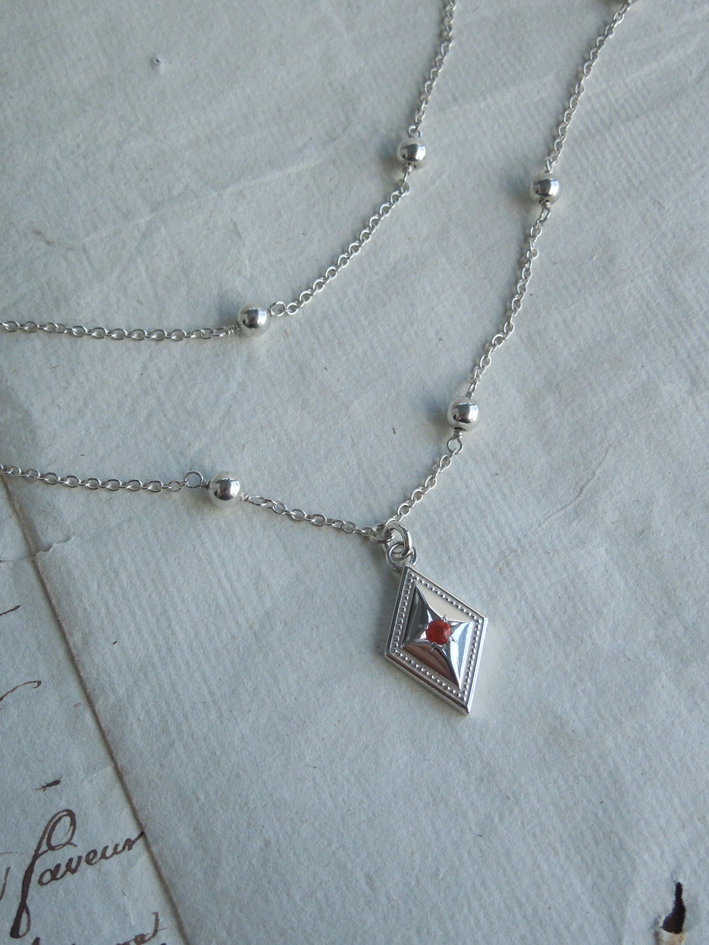 QFO056 Rhombus Necklace