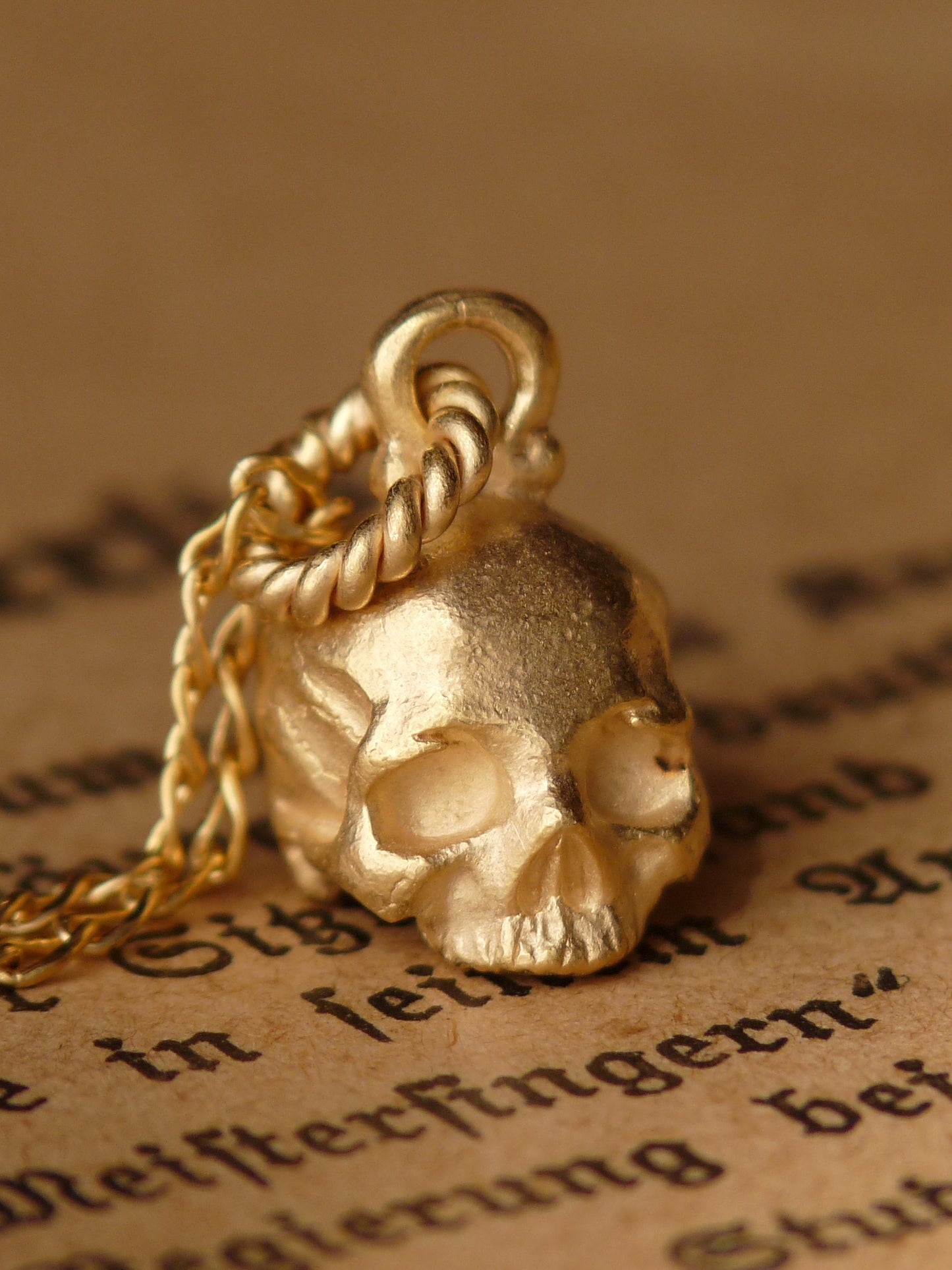 QSO099 Mini Thanatos Necklace Custom 3