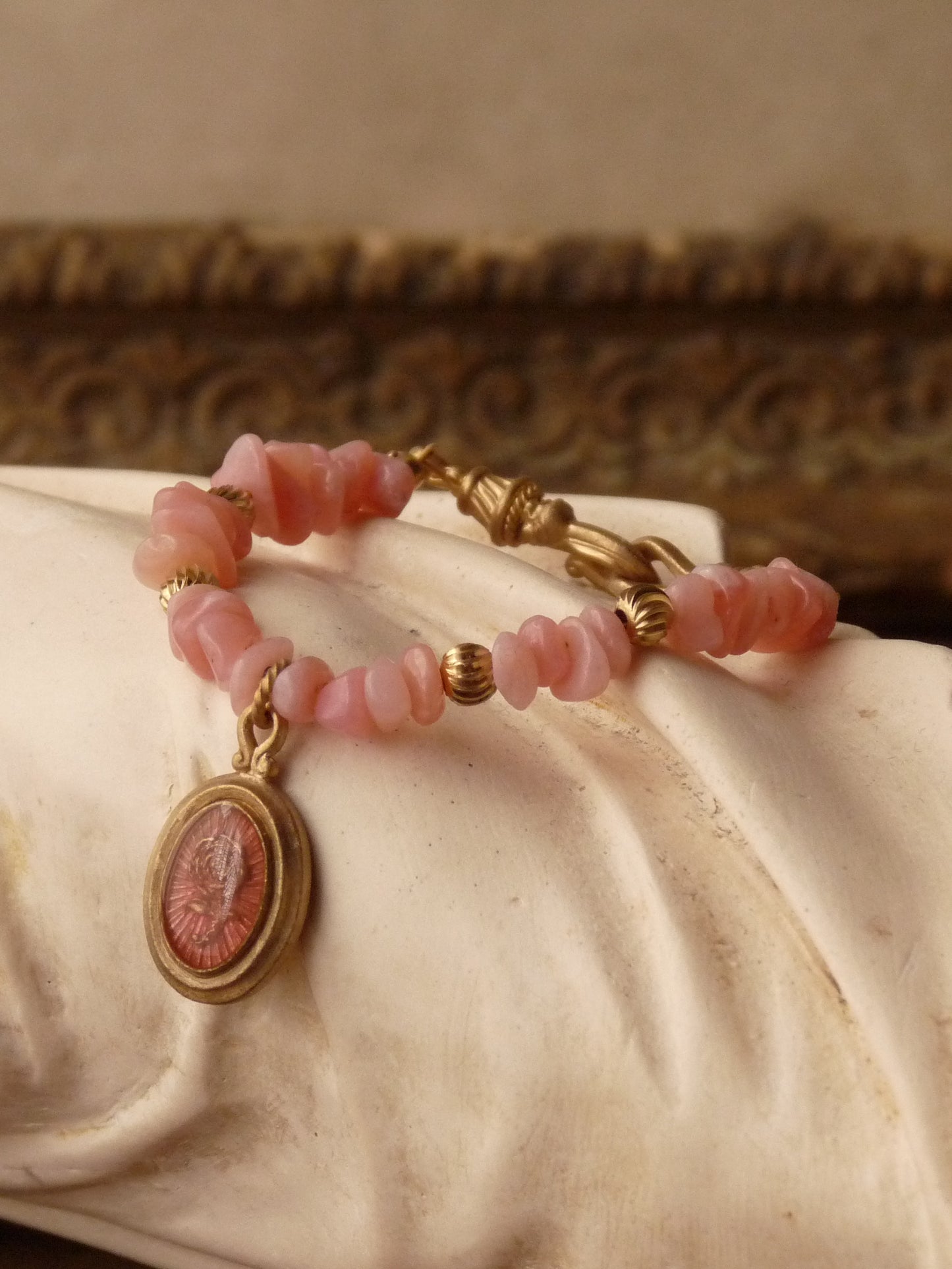 QSO127 Rose Beads Bracelet Custom