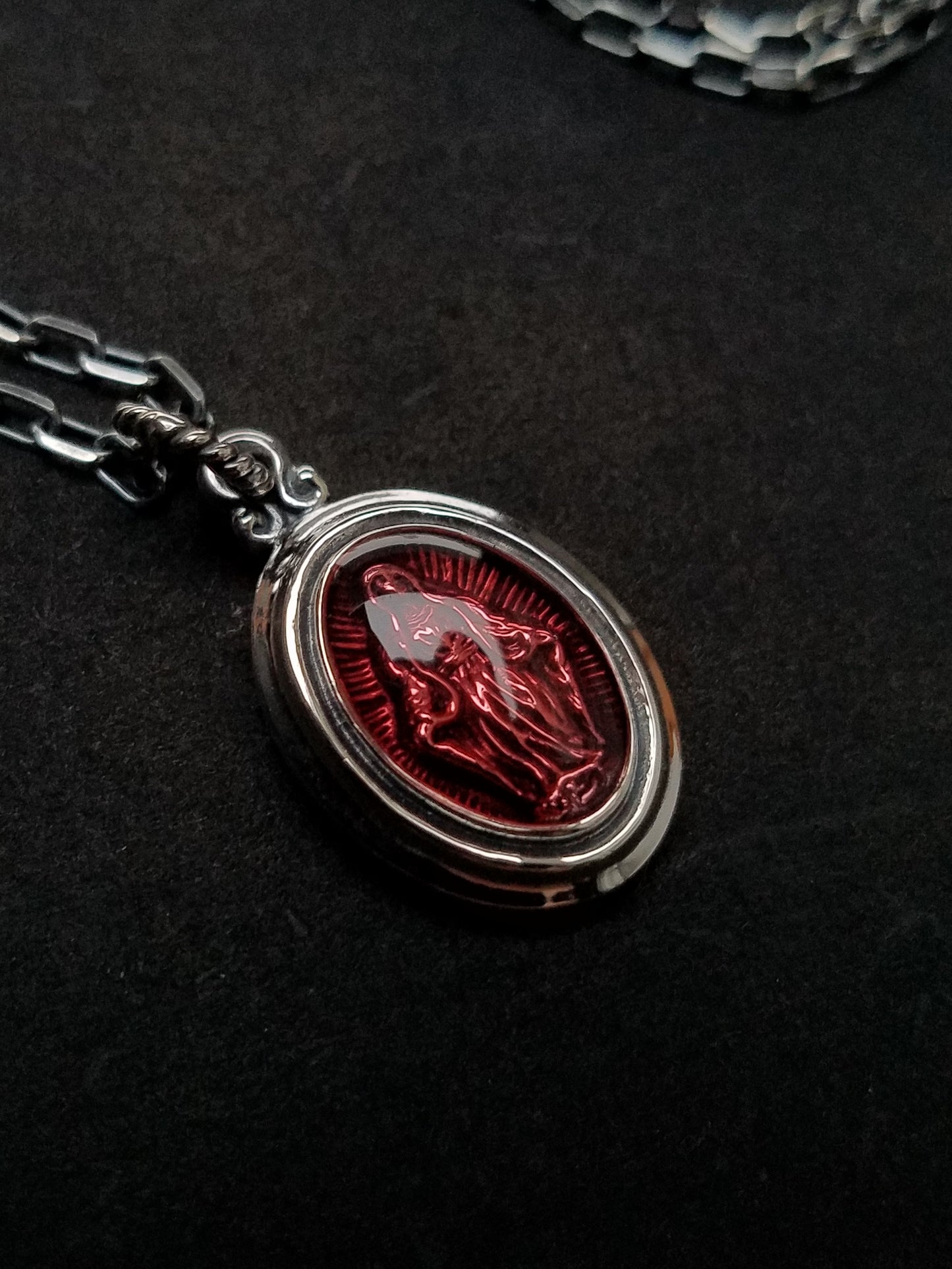 QSO089 Maria Oval Pendant Custom 6