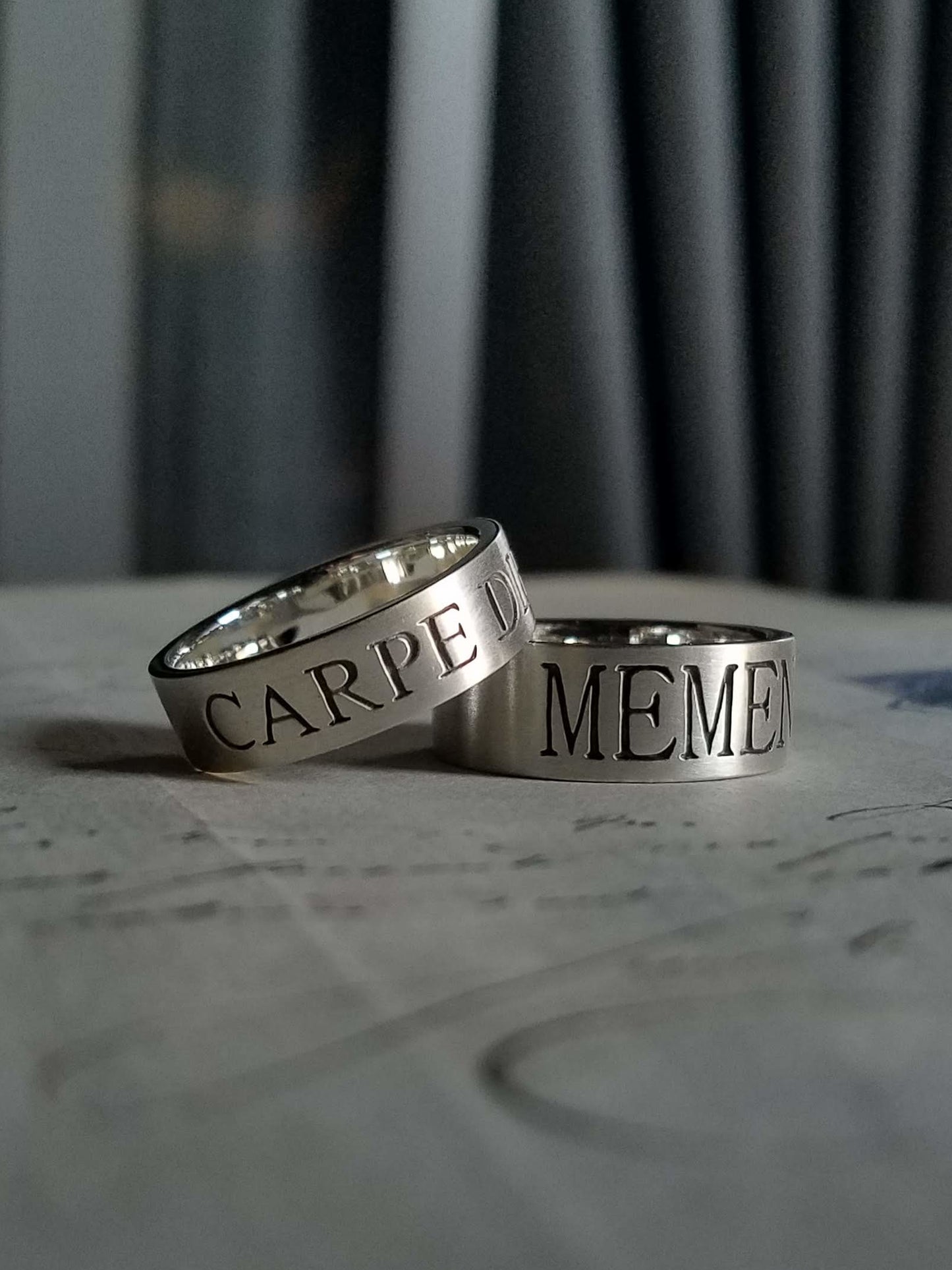 QSO093 Memento Mori Ring Hairline Custom