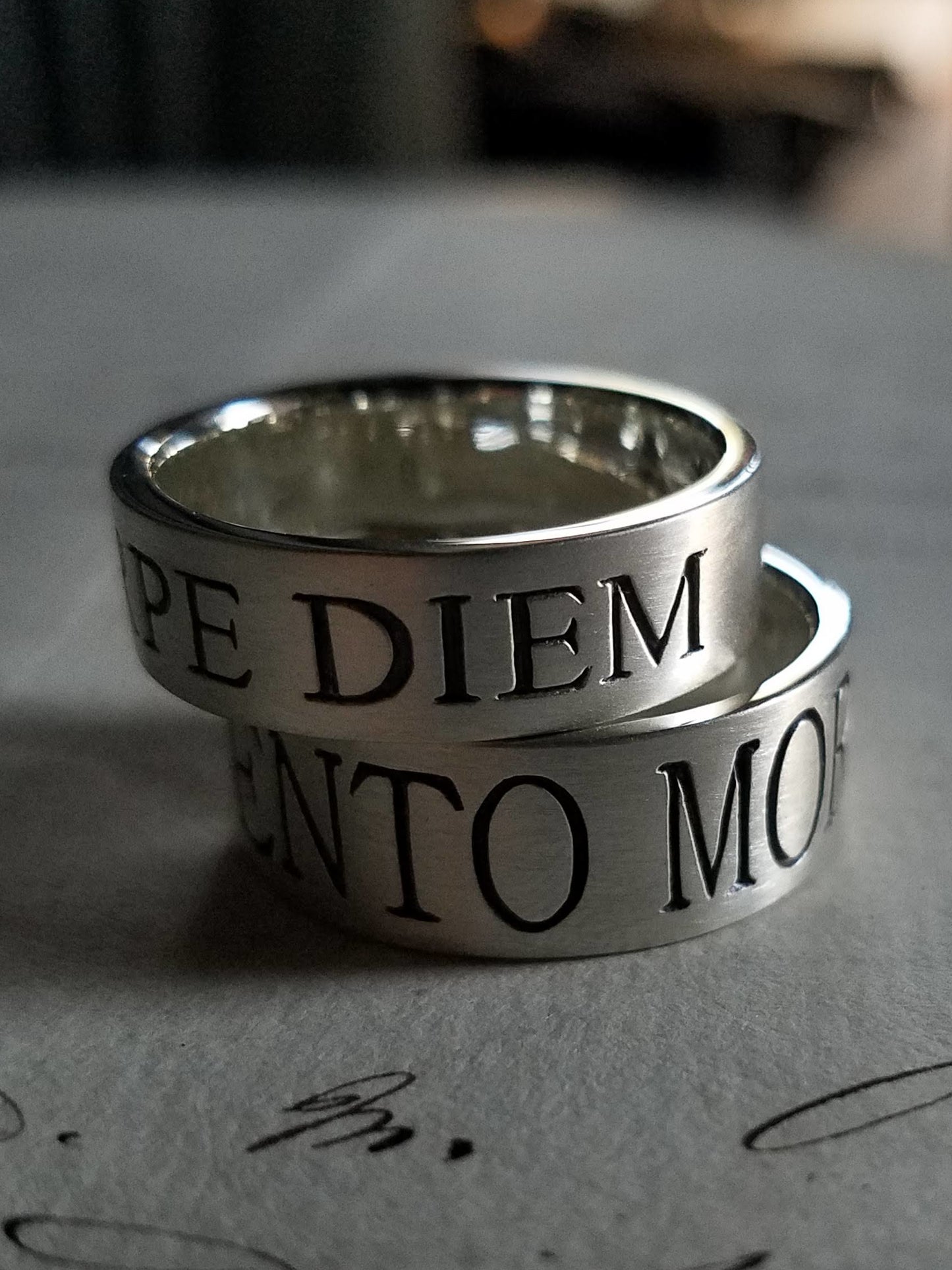 QSO093 Memento Mori Ring Hairline Custom