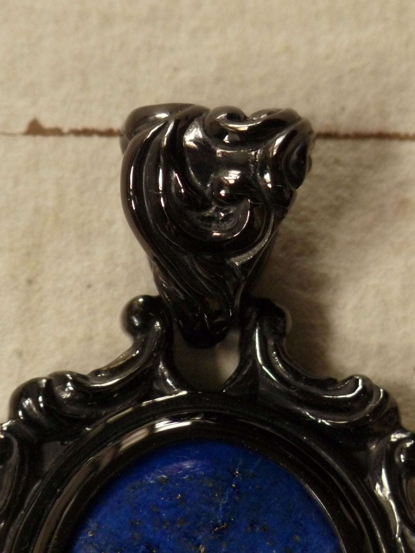 QFO044 Lapislazuli Pendant