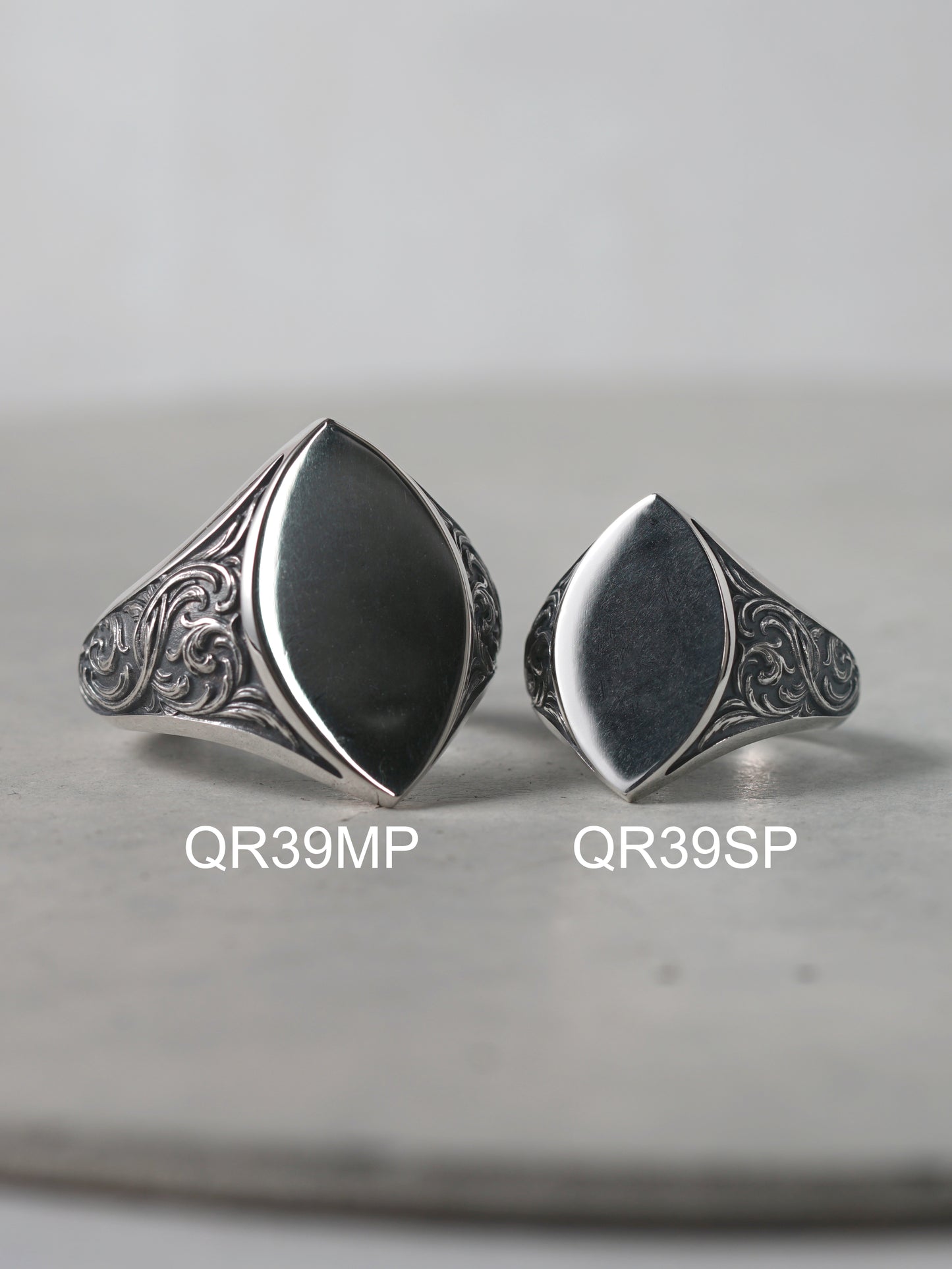 QR39MP Scroll Signet Ring 'Marquess2' M Polish ver.