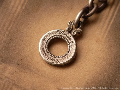 QB02B Vanitas Bracelet Brass ver.