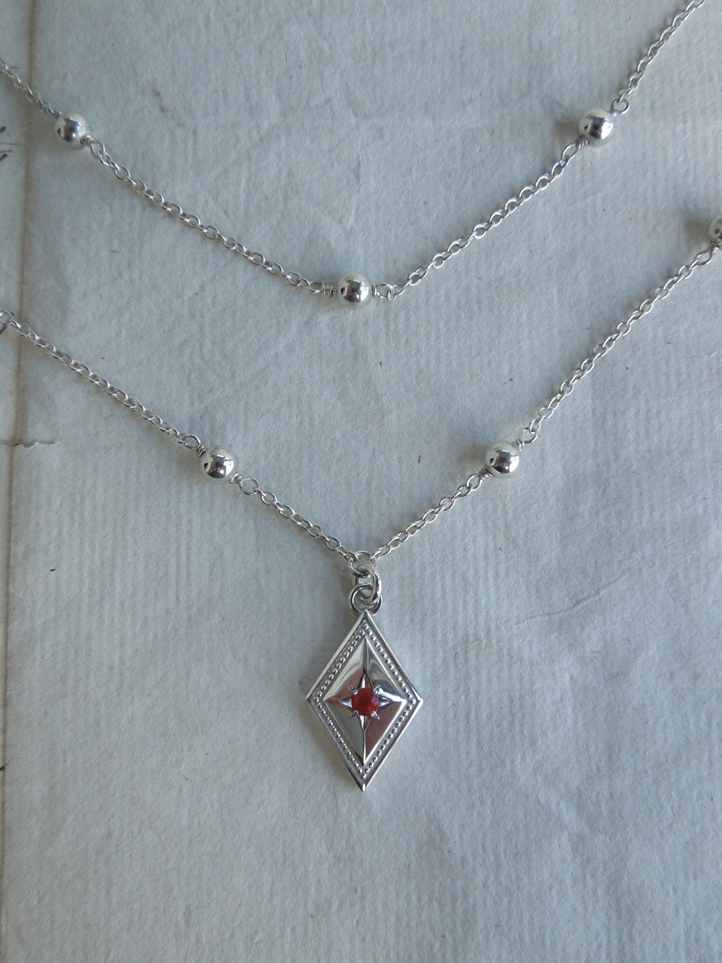 QFO056 Rhombus Necklace