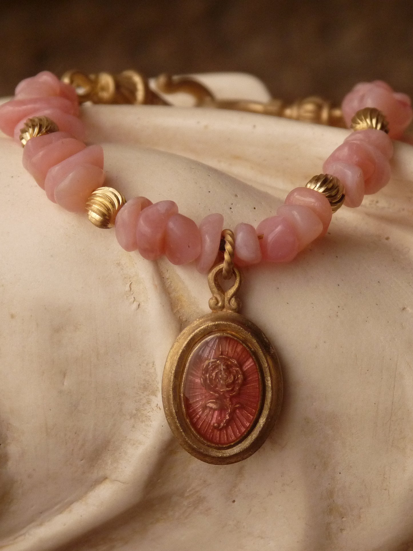 QSO127 Rose Beads Bracelet Custom