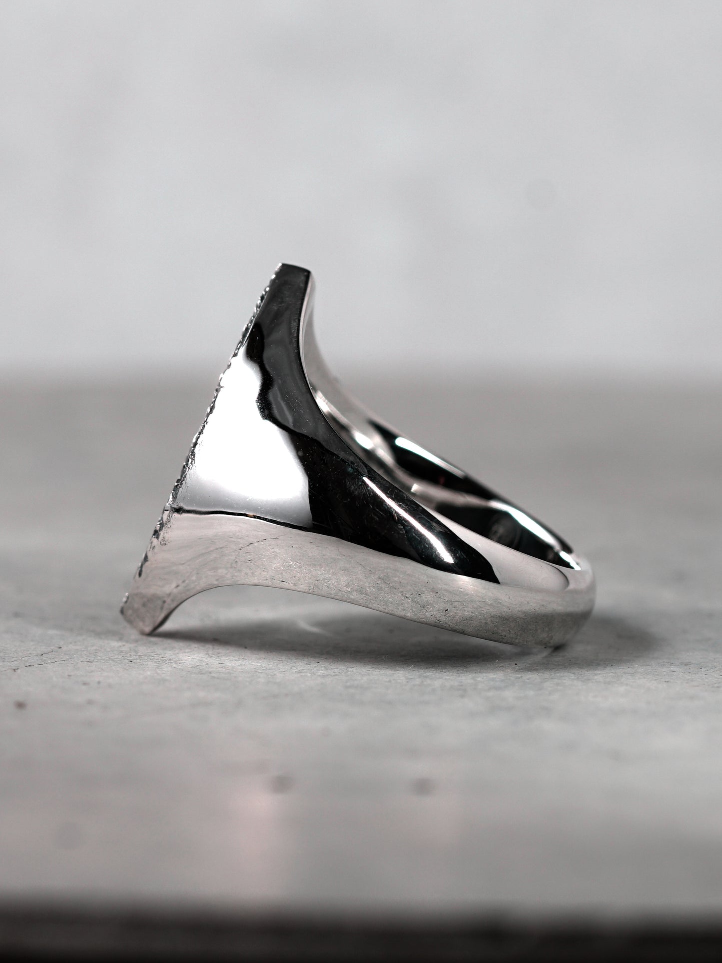 QR38SP Scroll Signet Ring 'Marquess' S Polish ver.