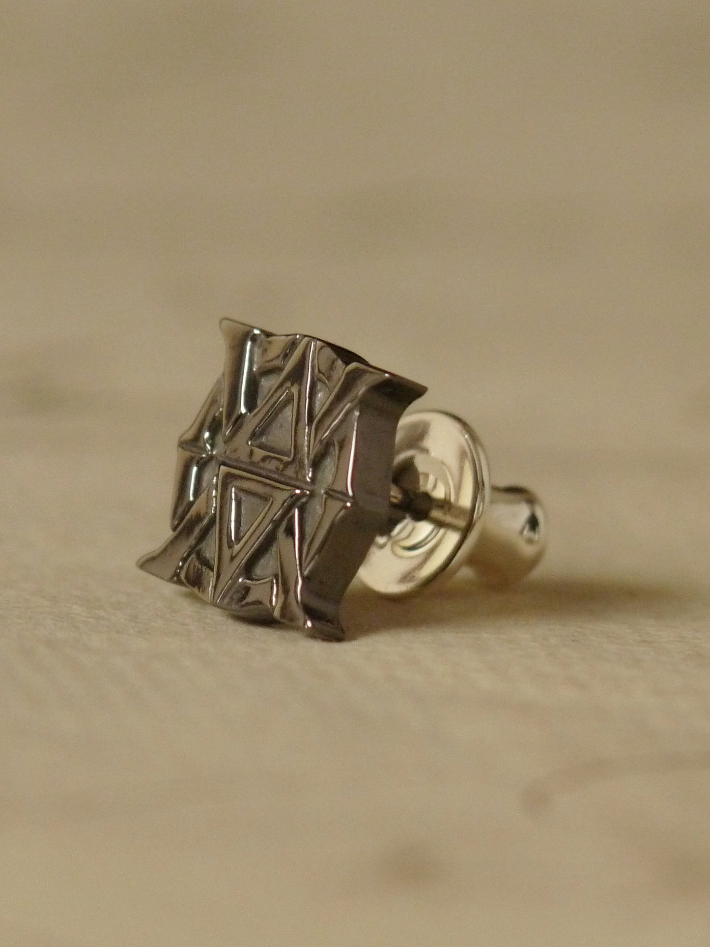 QFO053 OXA Pierce