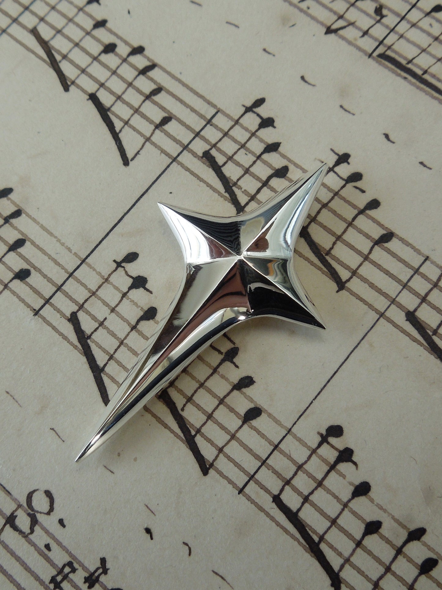 QFO071 Star Obje