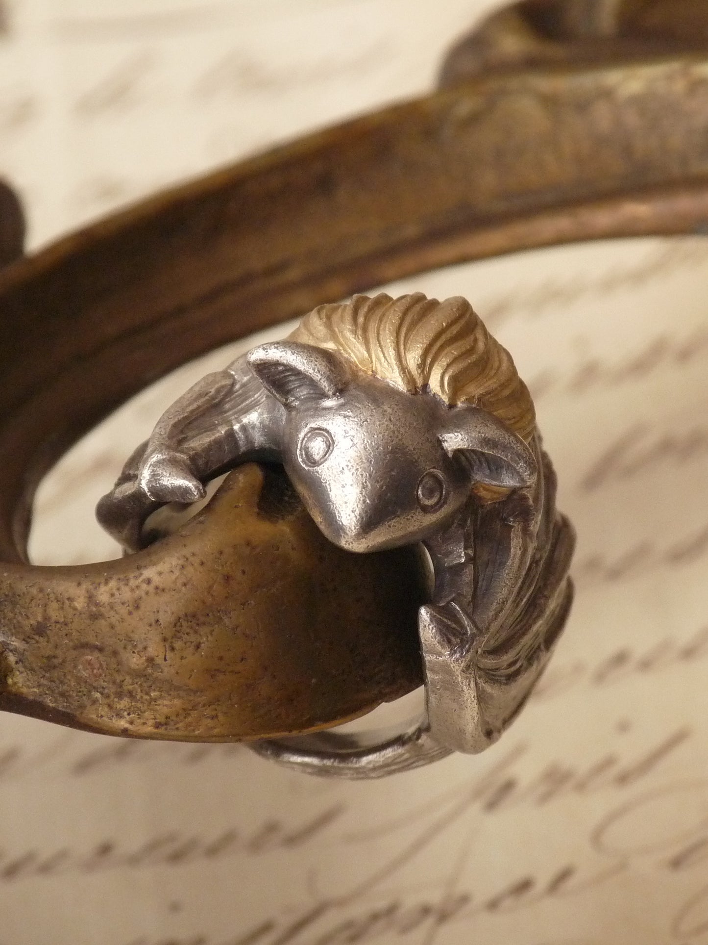 QFO005 Bat Ring