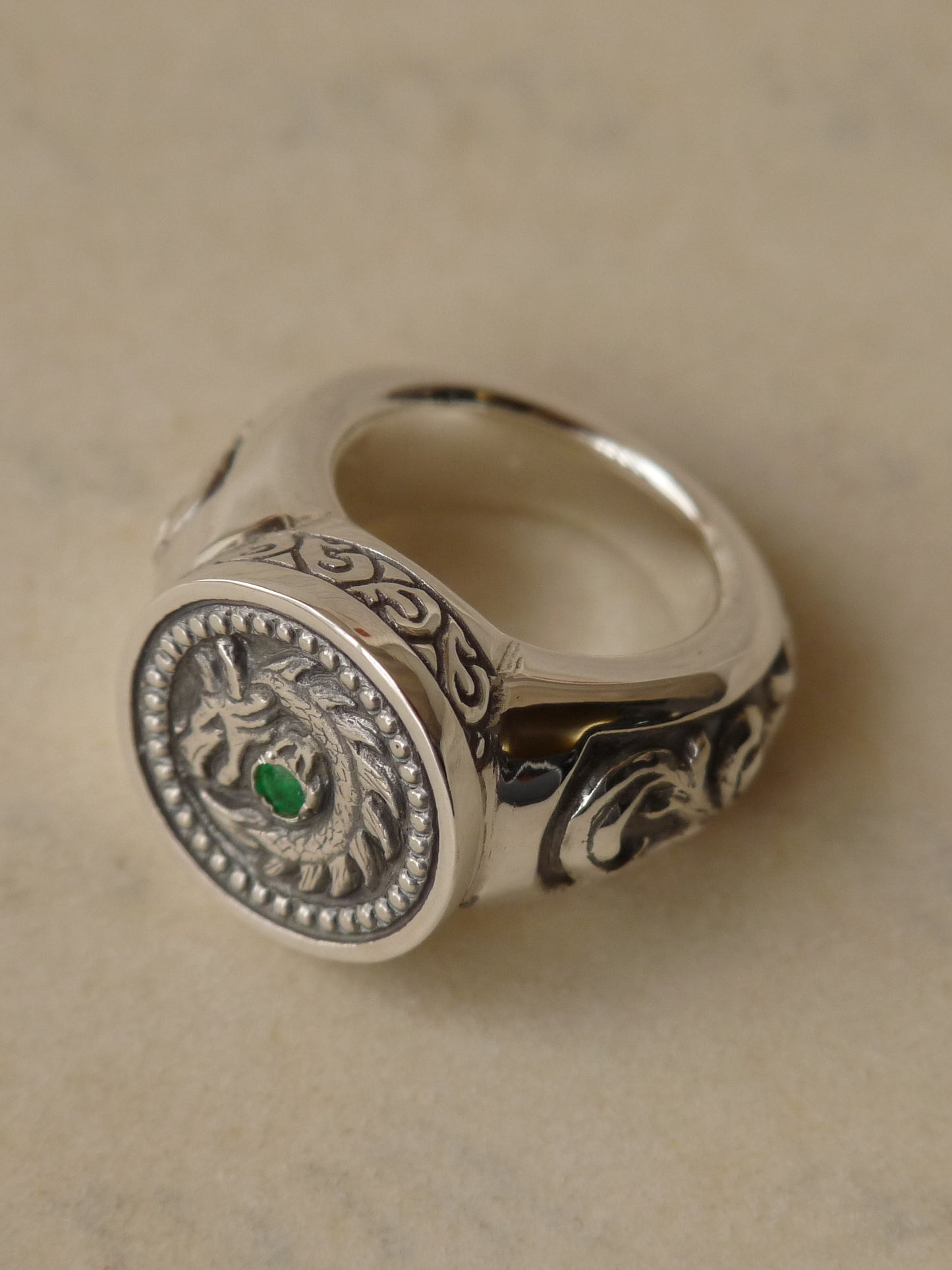 QFO020 Dragon Baby Ring