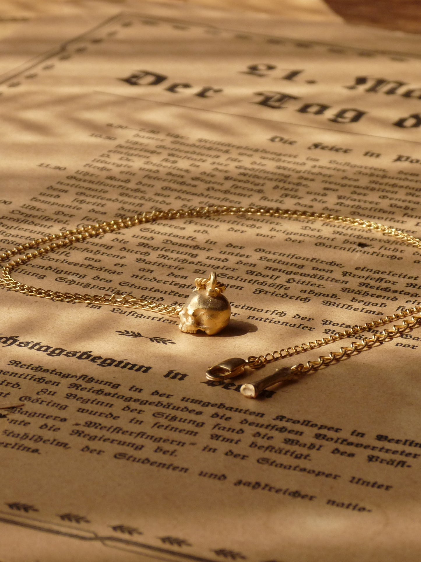 QSO099 Mini Thanatos Necklace Custom 3