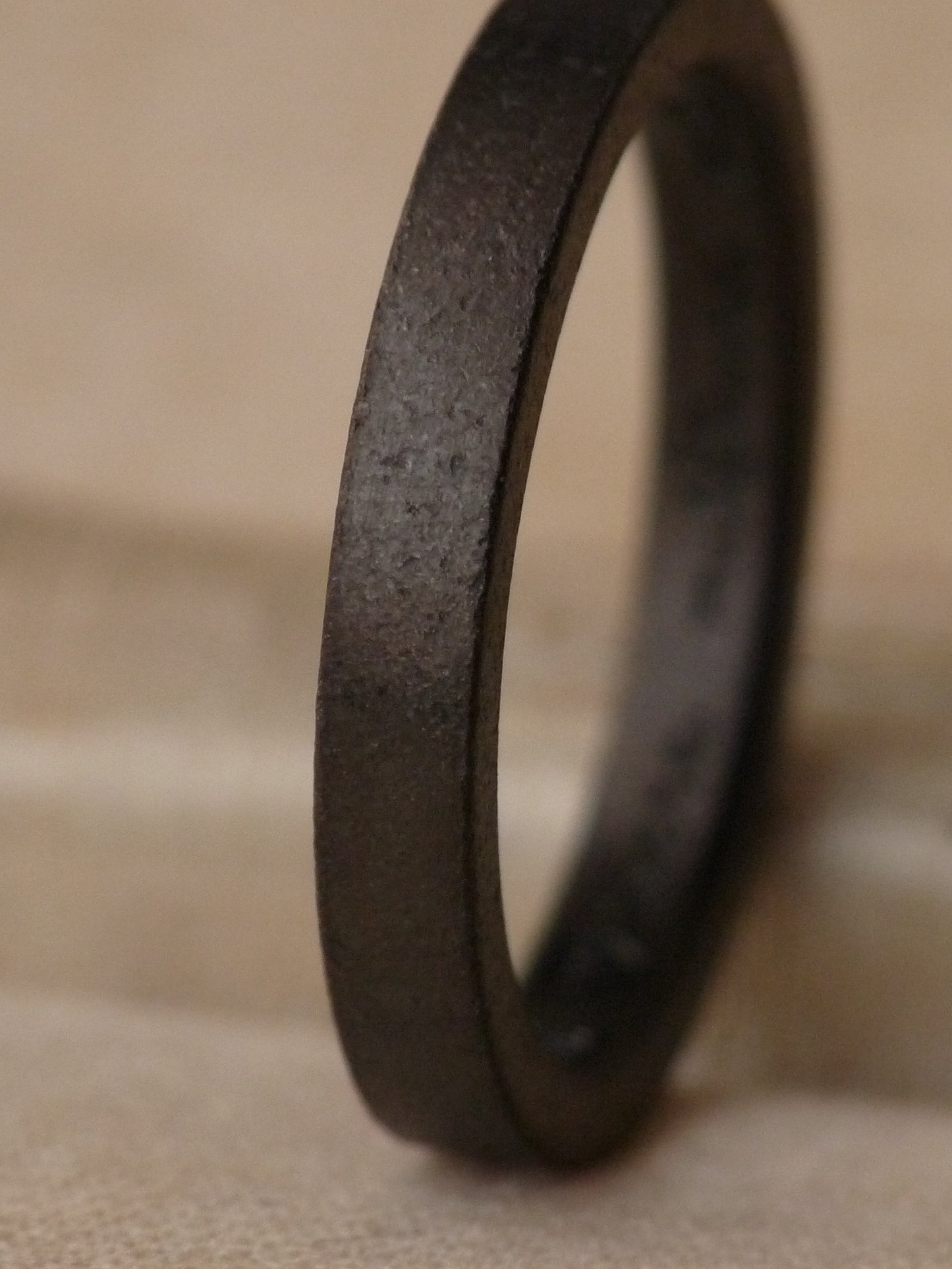 QSO42 Flat Ring Black Custom 2