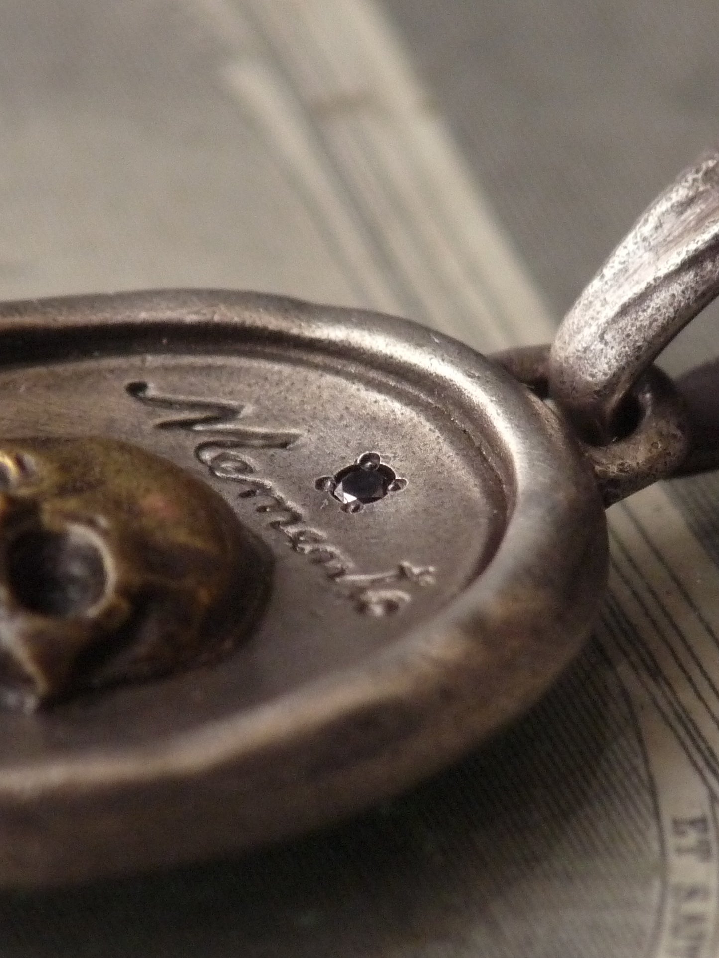 QSO094 Memento Mori Skull Pendant Custom