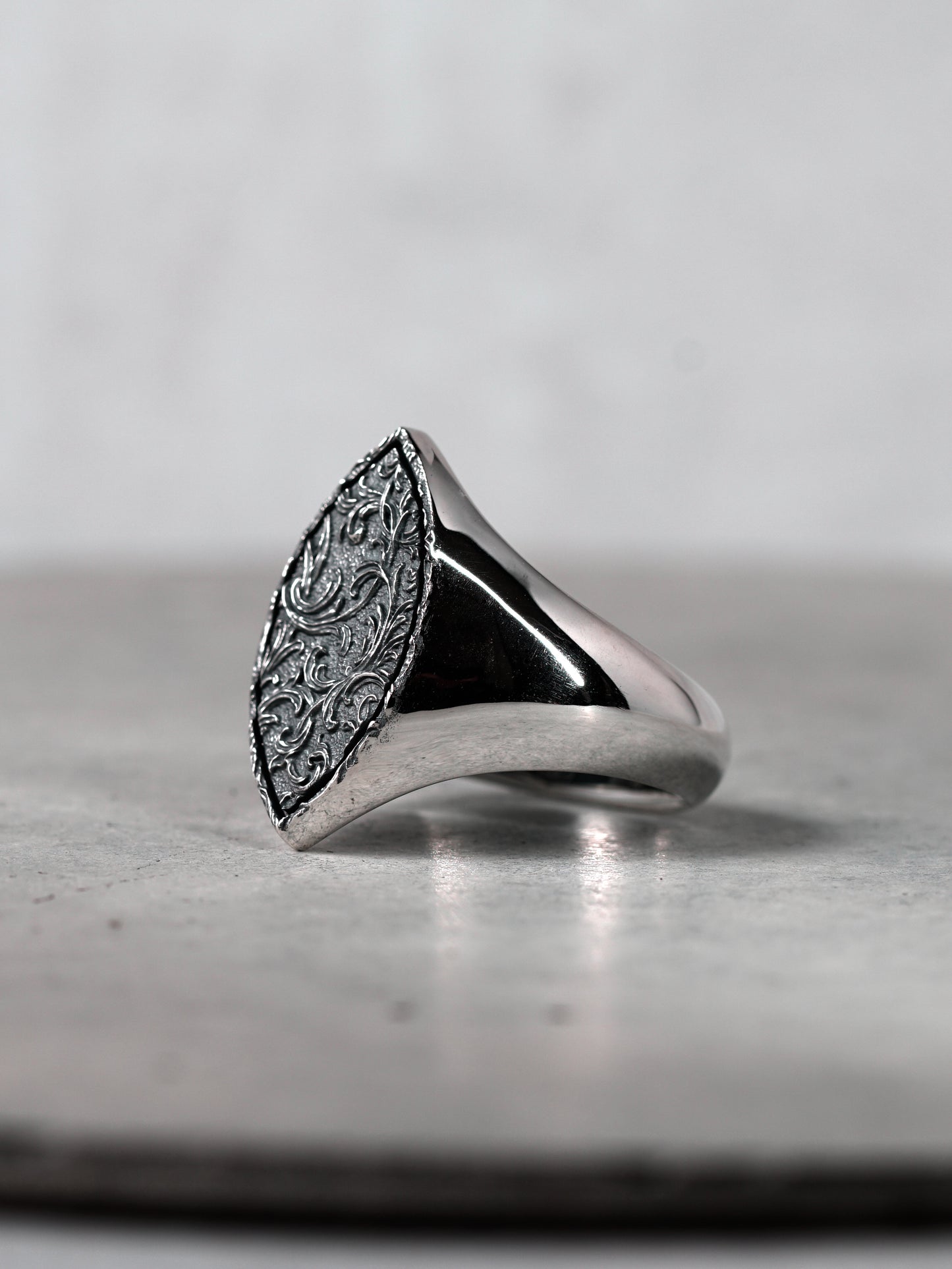 QR38SP Scroll Signet Ring 'Marquess' S Polish ver.