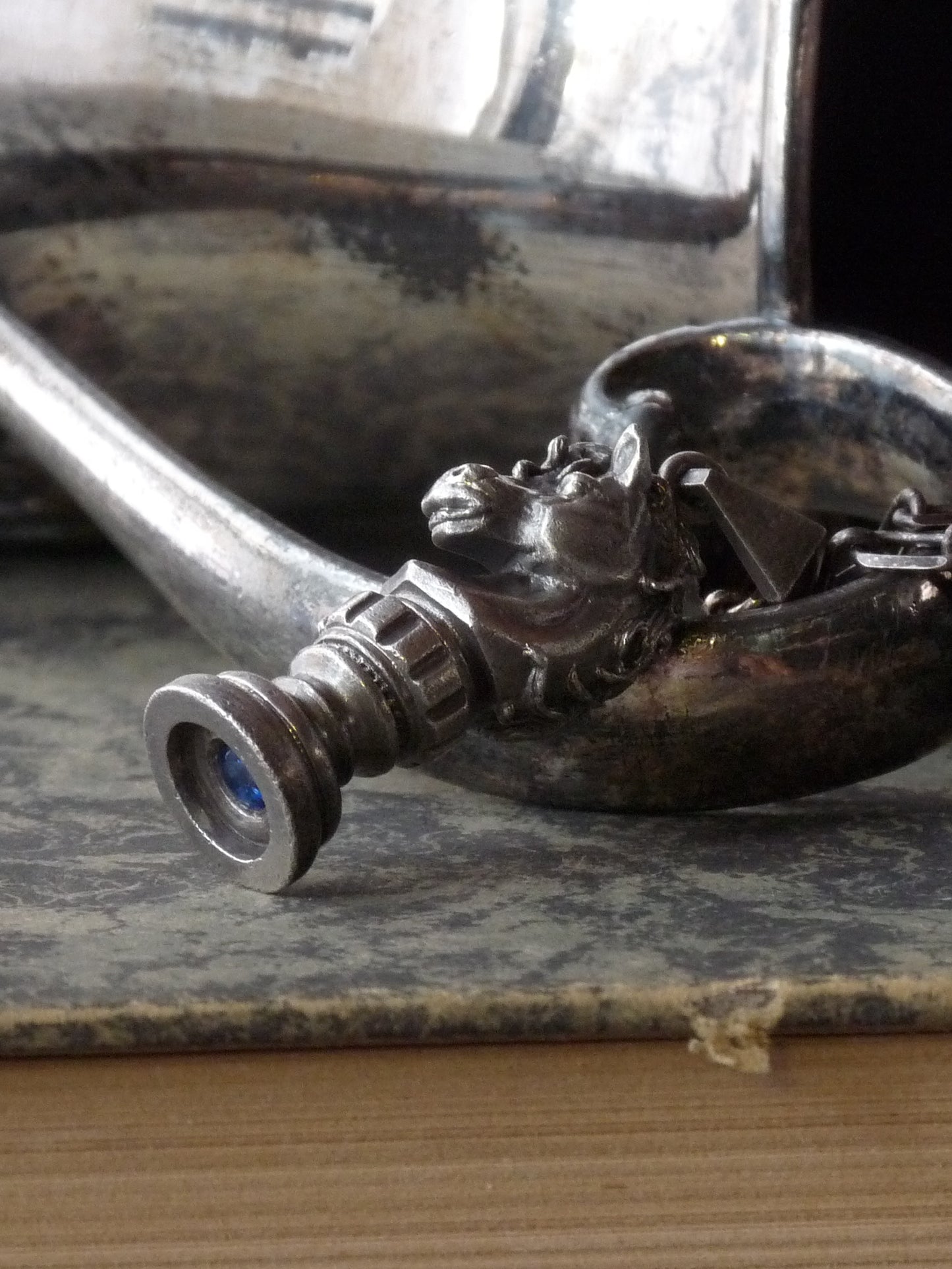 QSO22 Cavalier Pendant Stone Custom