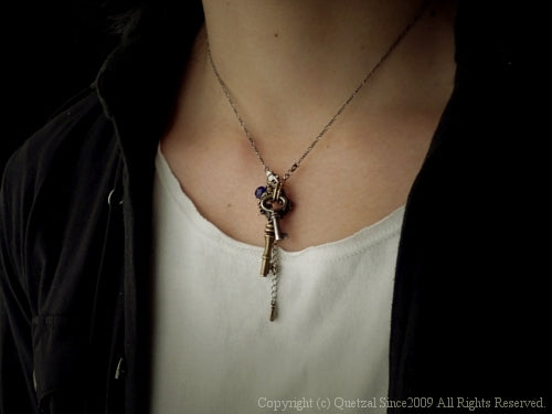 QN09 Brocante Key Necklace H