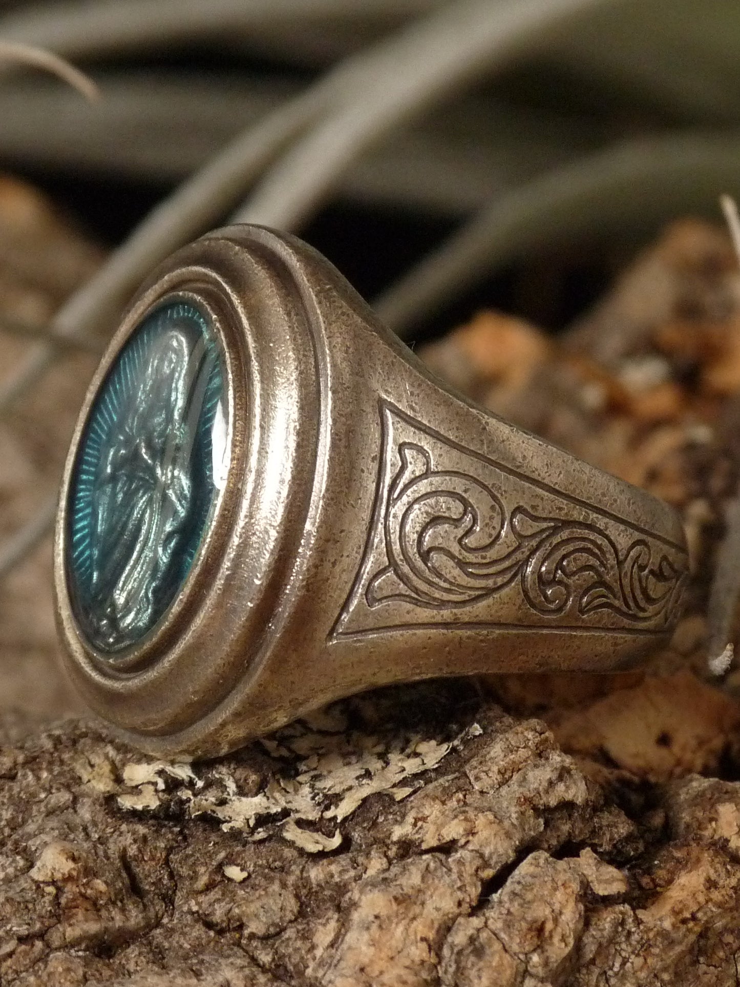 QSO092 Maria Oval Ring Custom 2