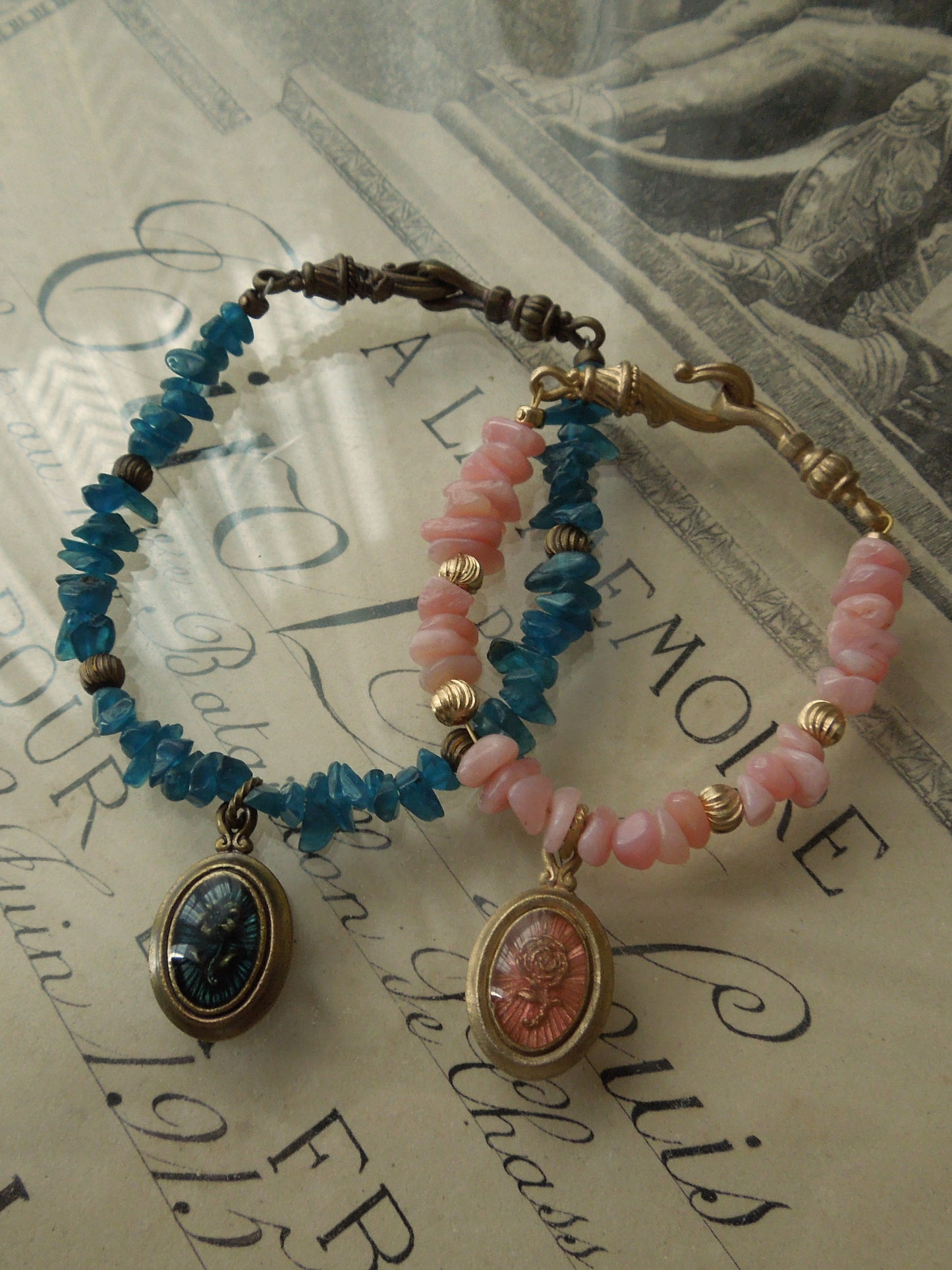 QSO127 Rose Beads Bracelet Custom