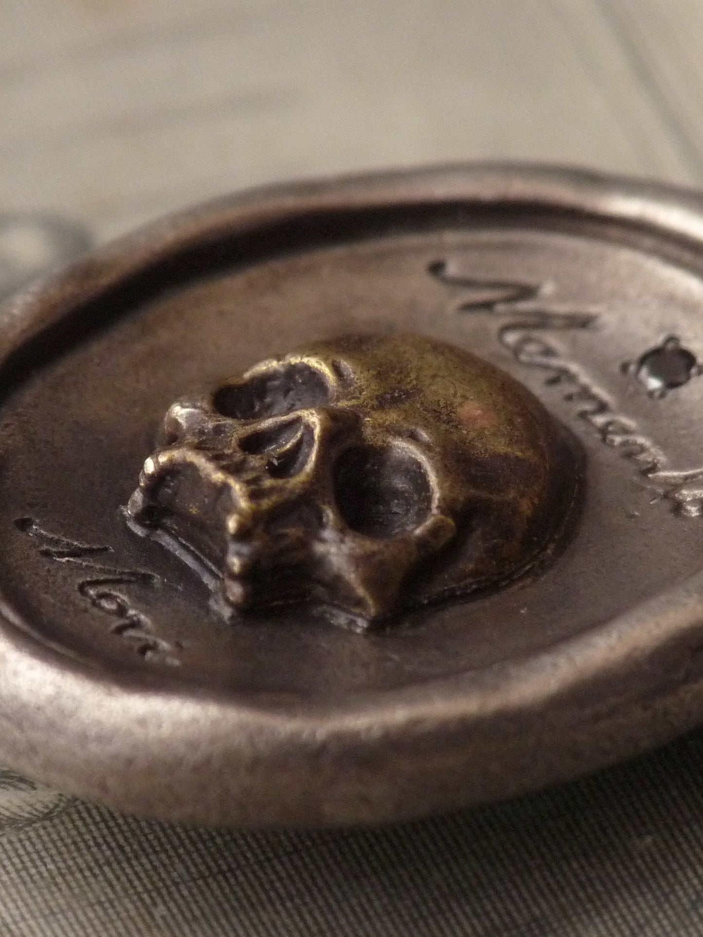 QSO094 Memento Mori Skull Pendant Custom