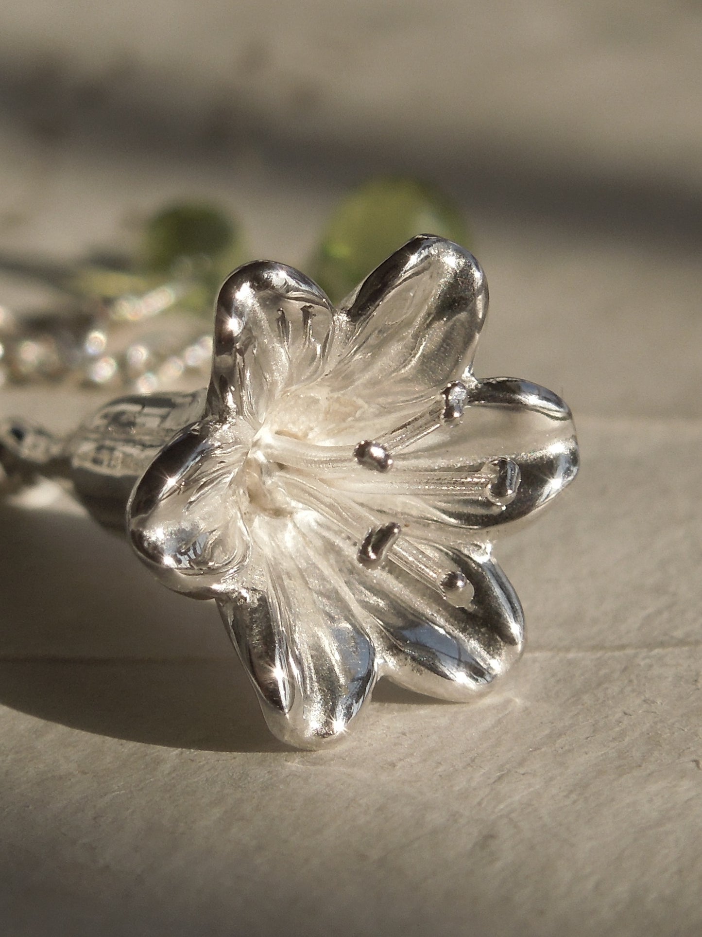QFO001 Agapanthus Necklace