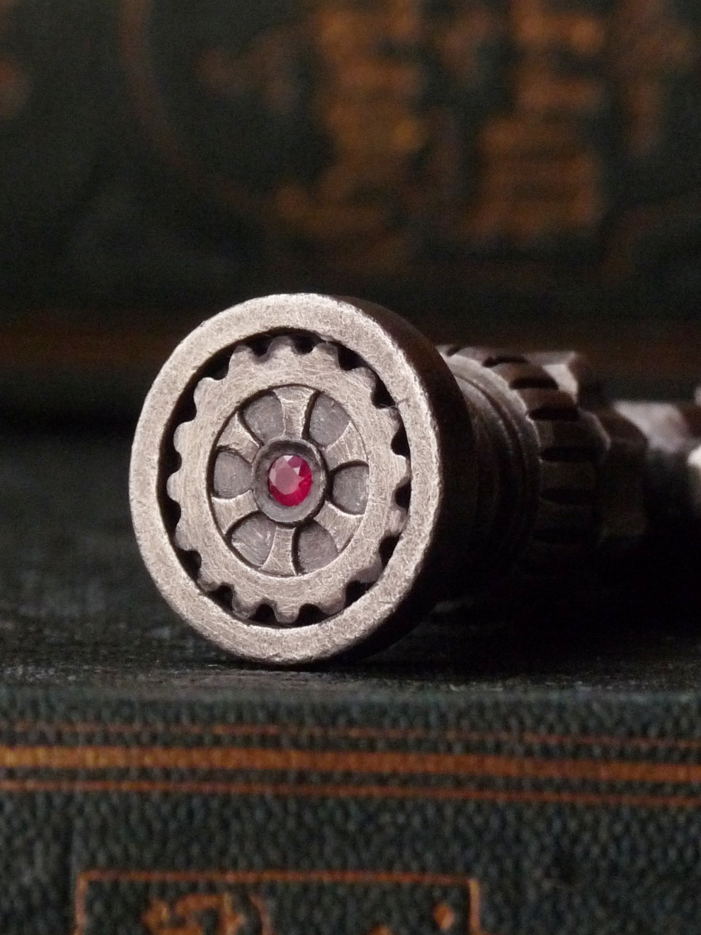 QFO052 Cavalier Pendant Order Made ver.