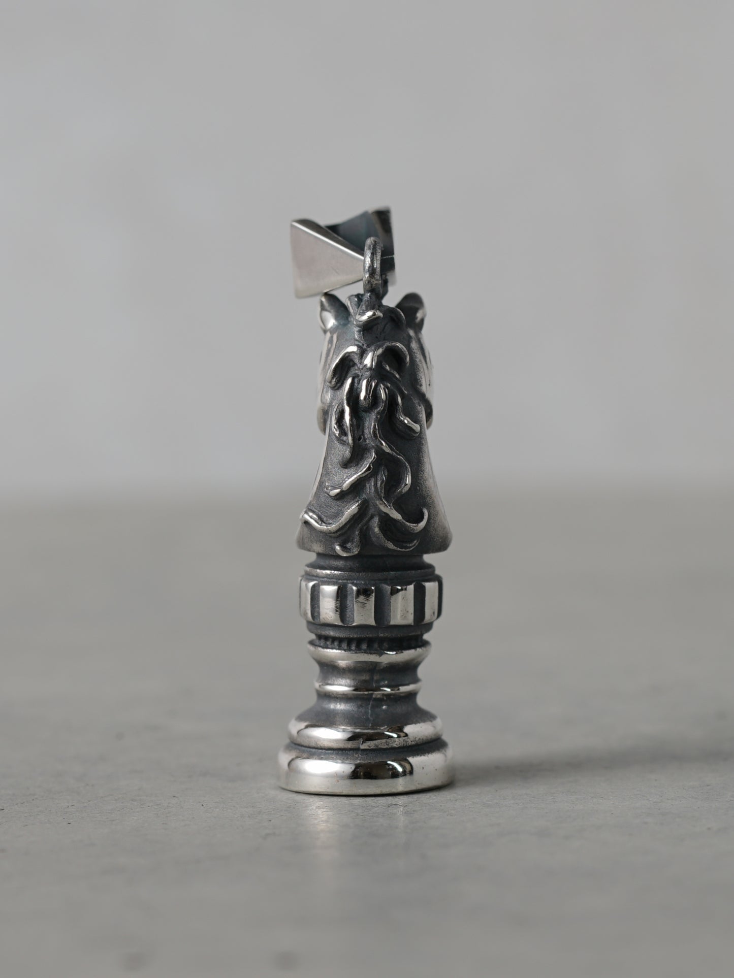QN11P Cavalier Pendant Polish ver.