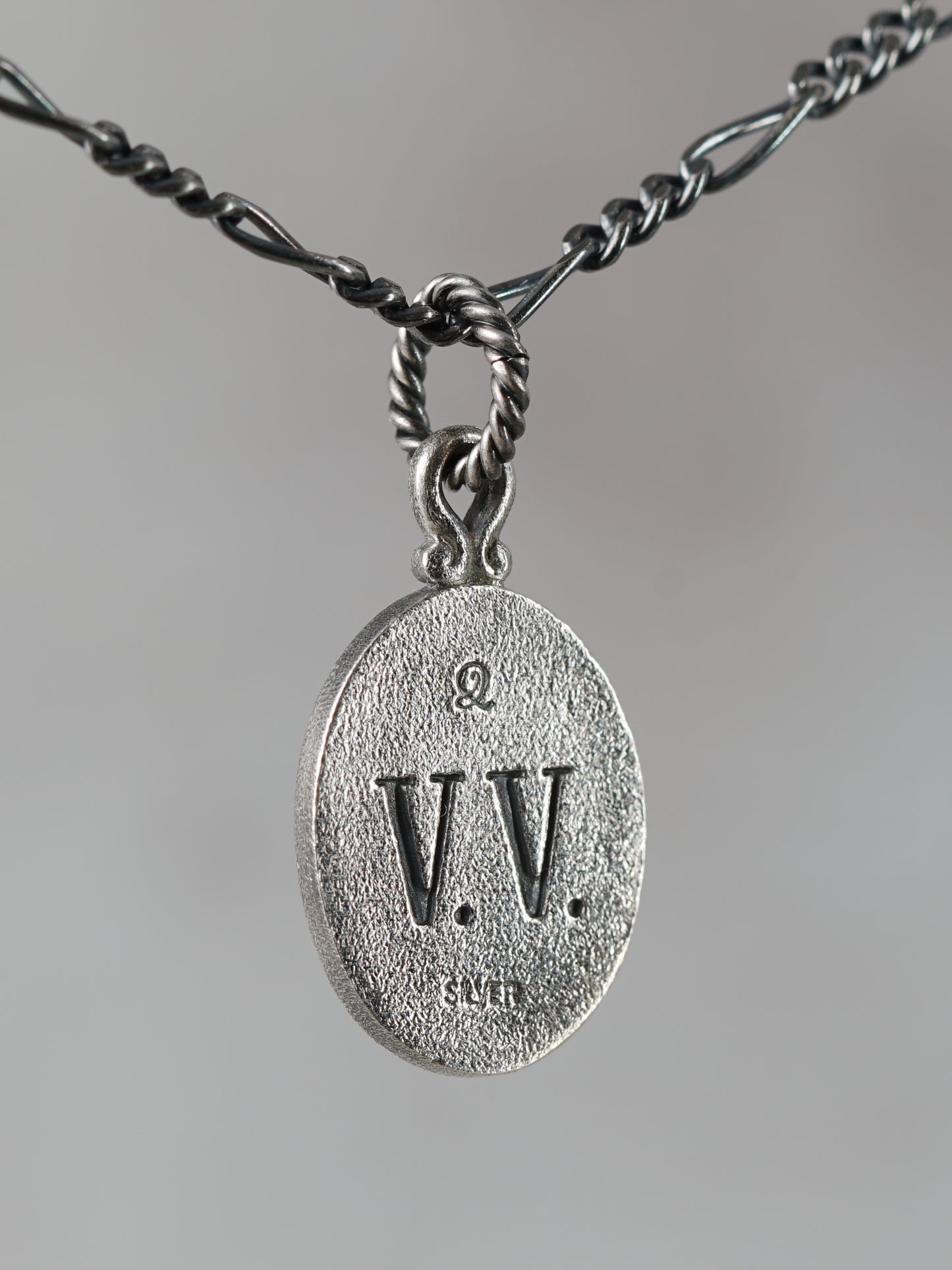 QN27A Lily Oval Pendant Antique ver.