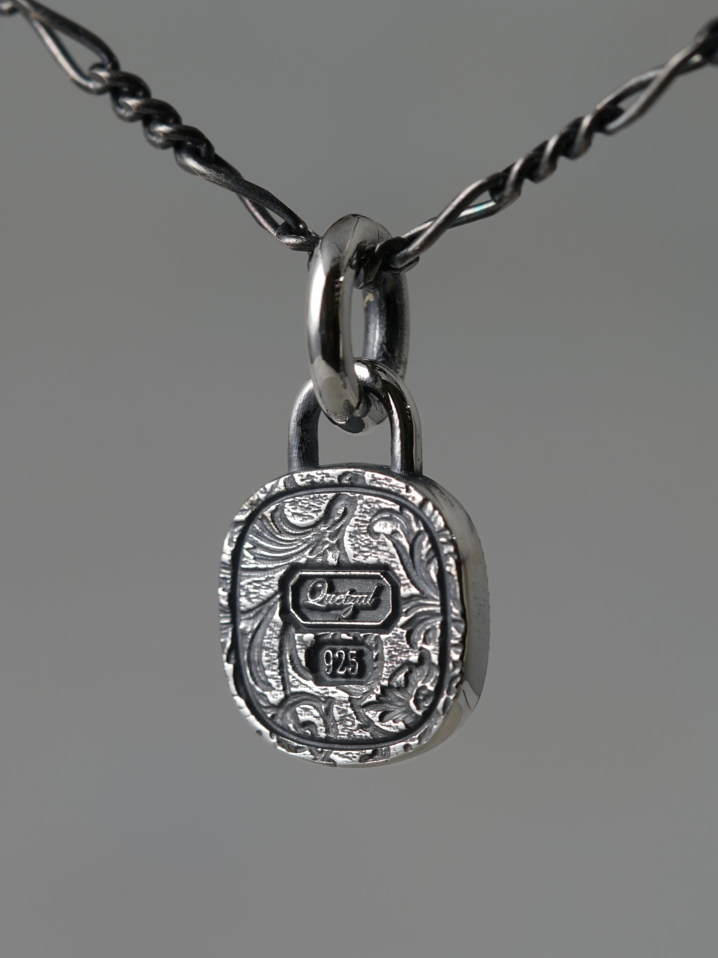 QN40P Square Pendant Polish ver.