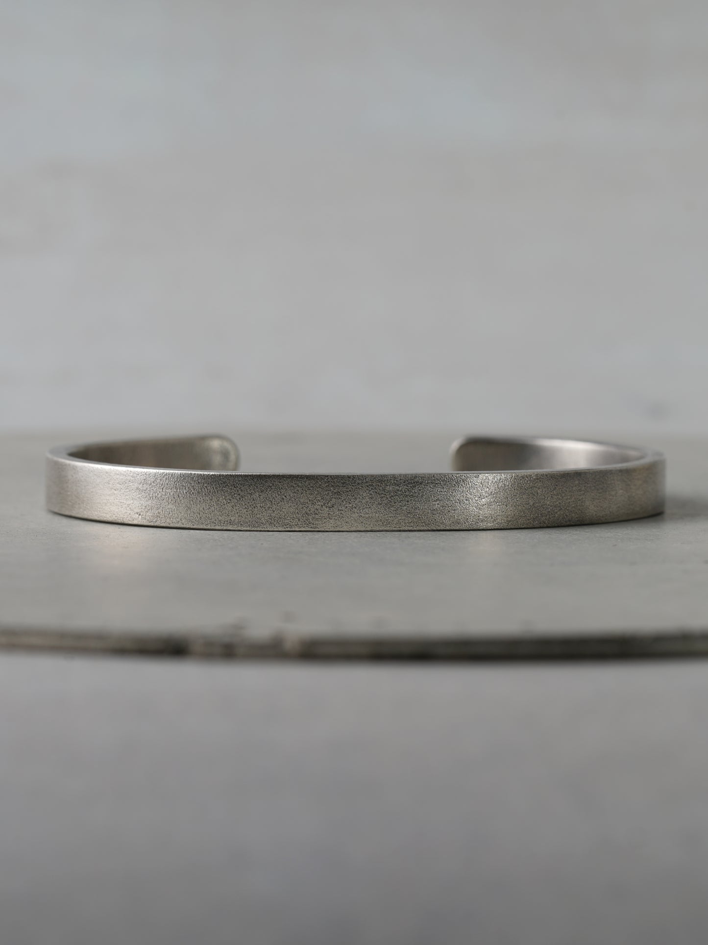 QB05A Flat Bangle Antique ver.
