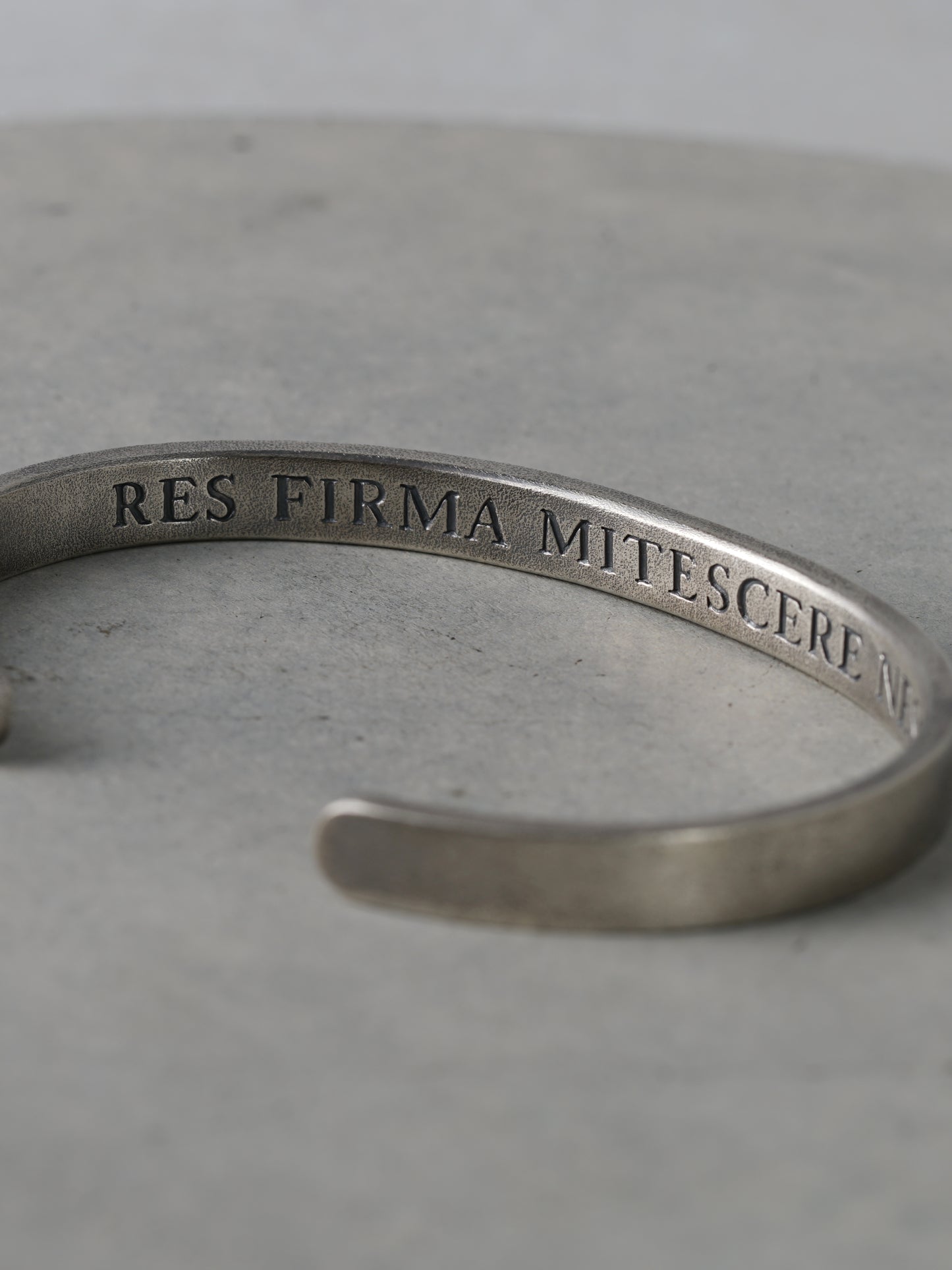 QB05A Flat Bangle Antique ver.