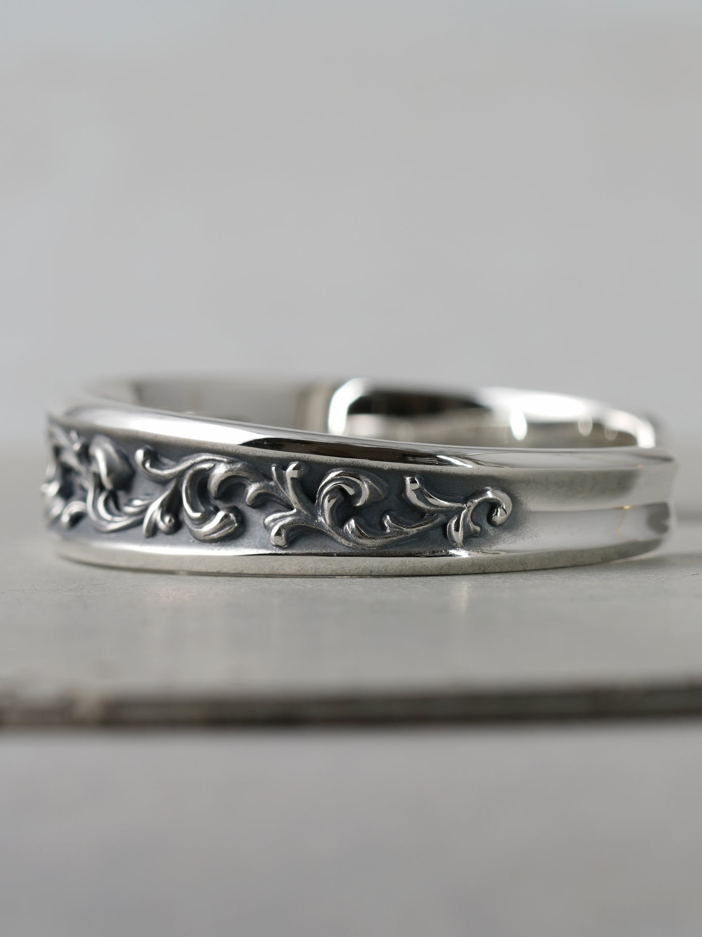 QB08P Blasen Bangle Polish ver.