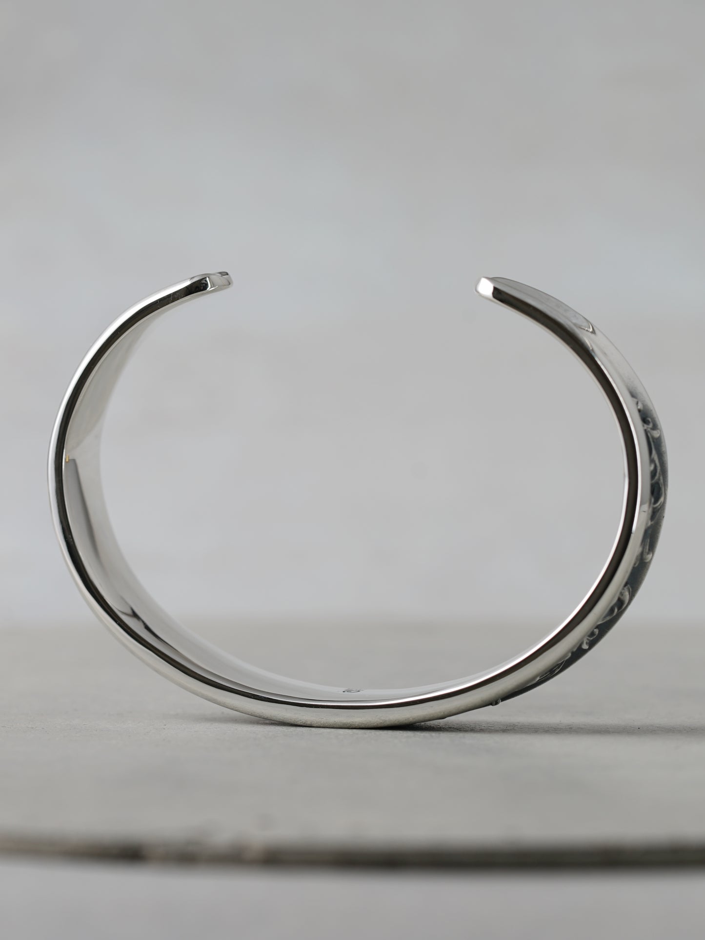 QB08P Blasen Bangle Polish ver.