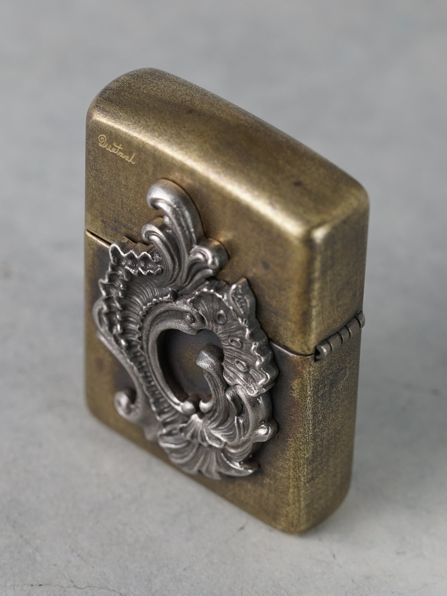 QO04 Rococo Zippo