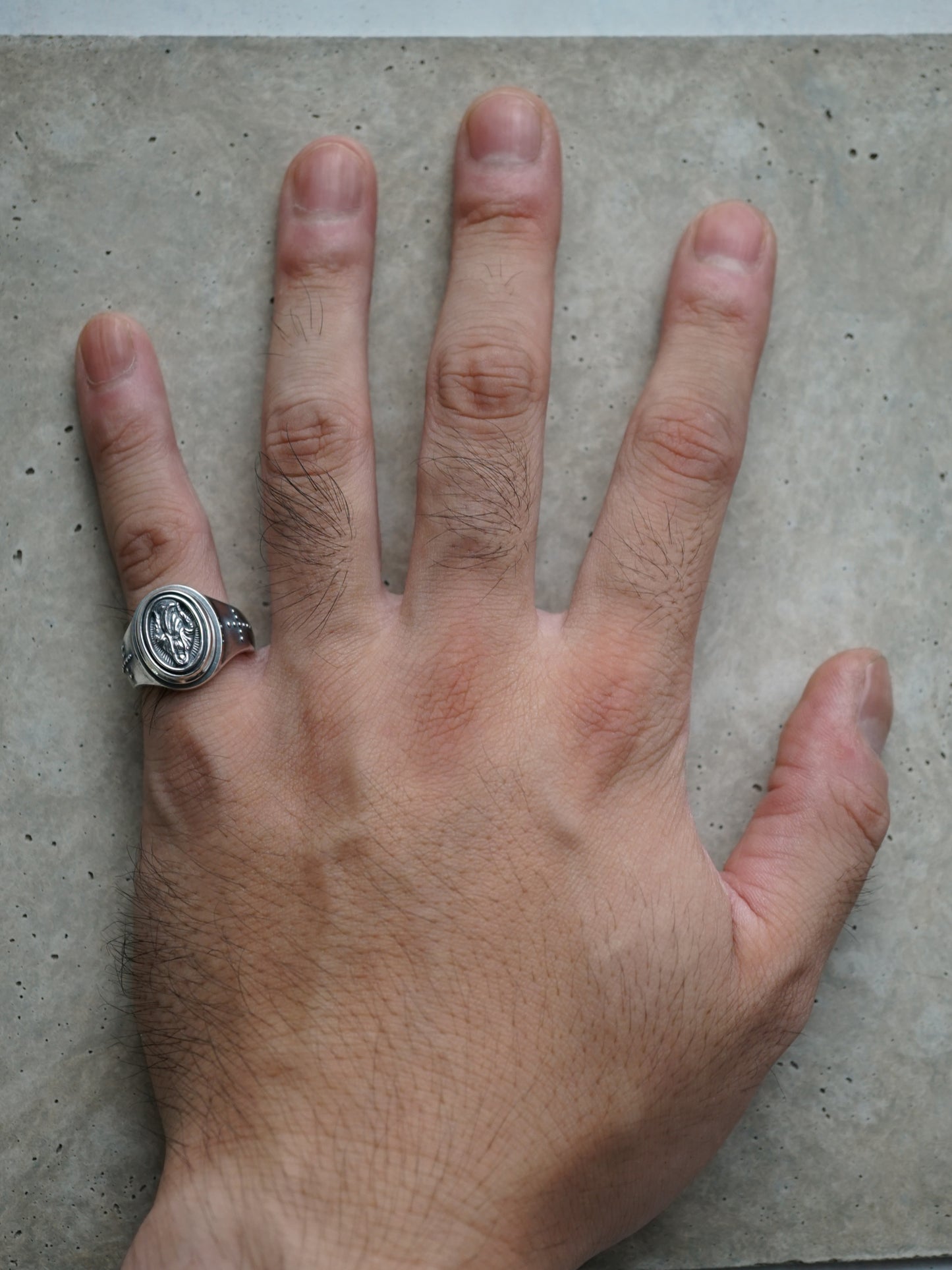 QR23NP Small Maria Oval Ring Normal and Polish ver.