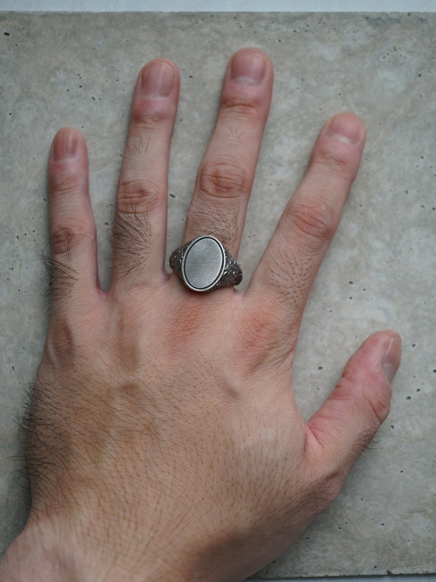 QR36MA Scroll Signet Ring 'Oval' M Antique ver.