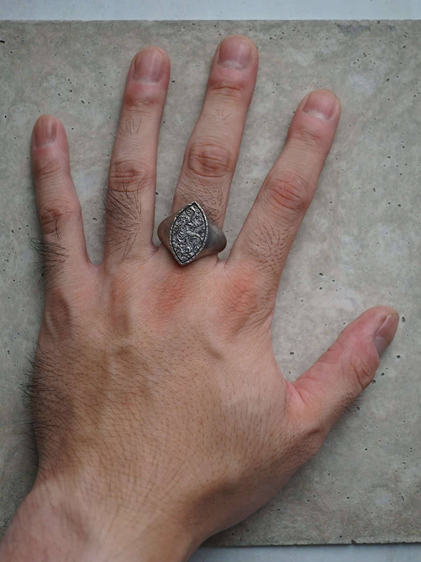 QR38MA Scroll Signet Ring 'Marquess' M Antique ver.