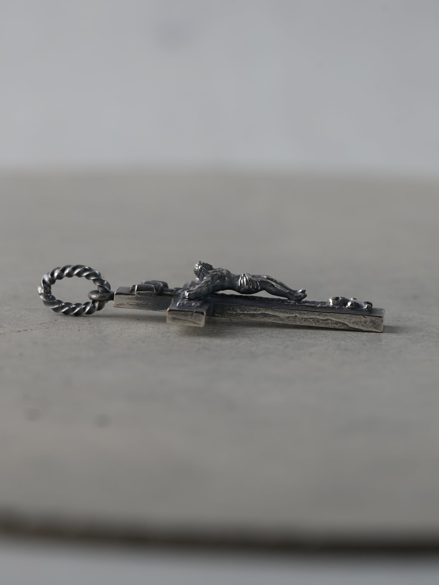 QN23P Crucifix Pendant Polish ver.