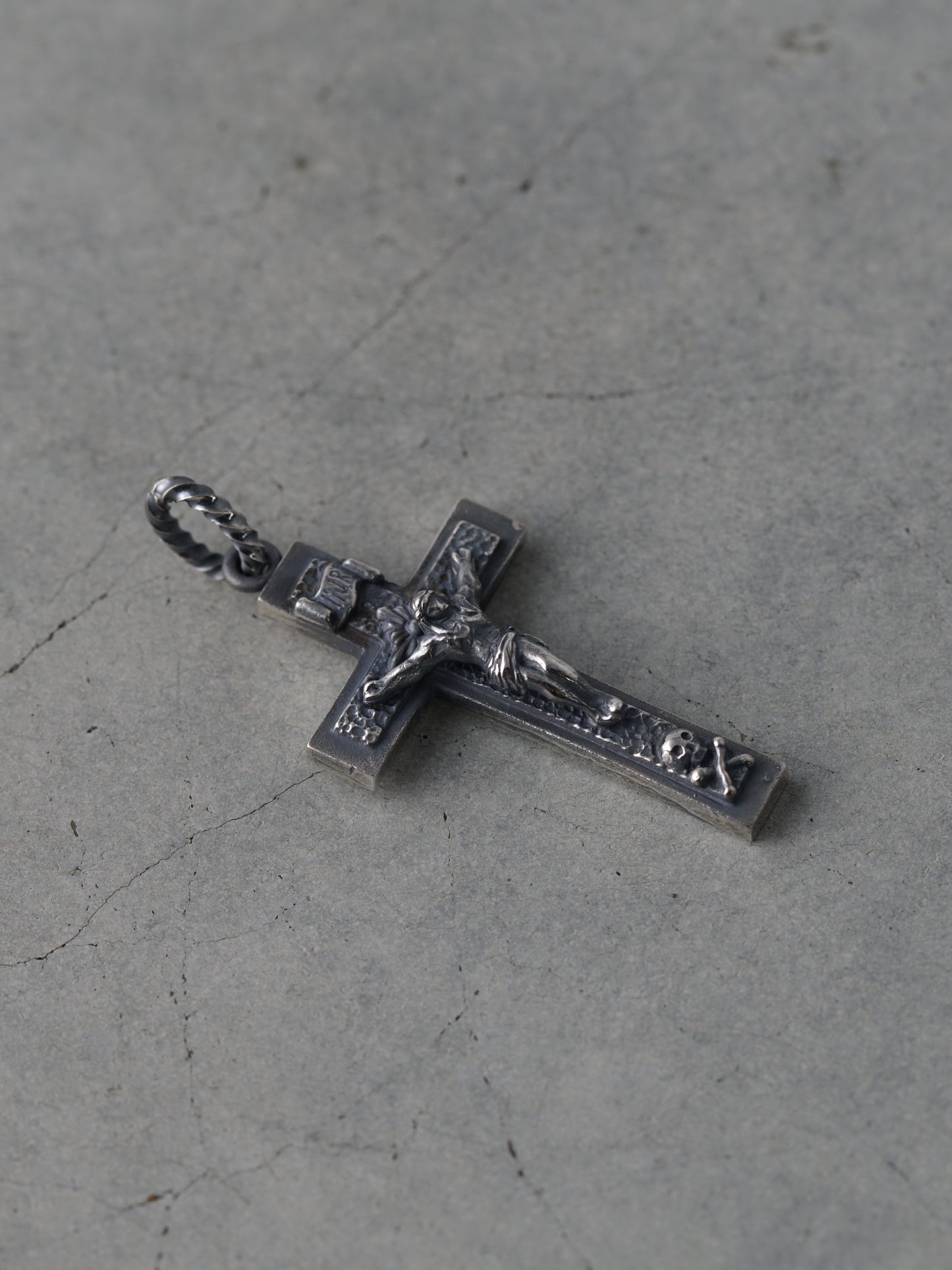 QN23P Crucifix Pendant Polish ver.