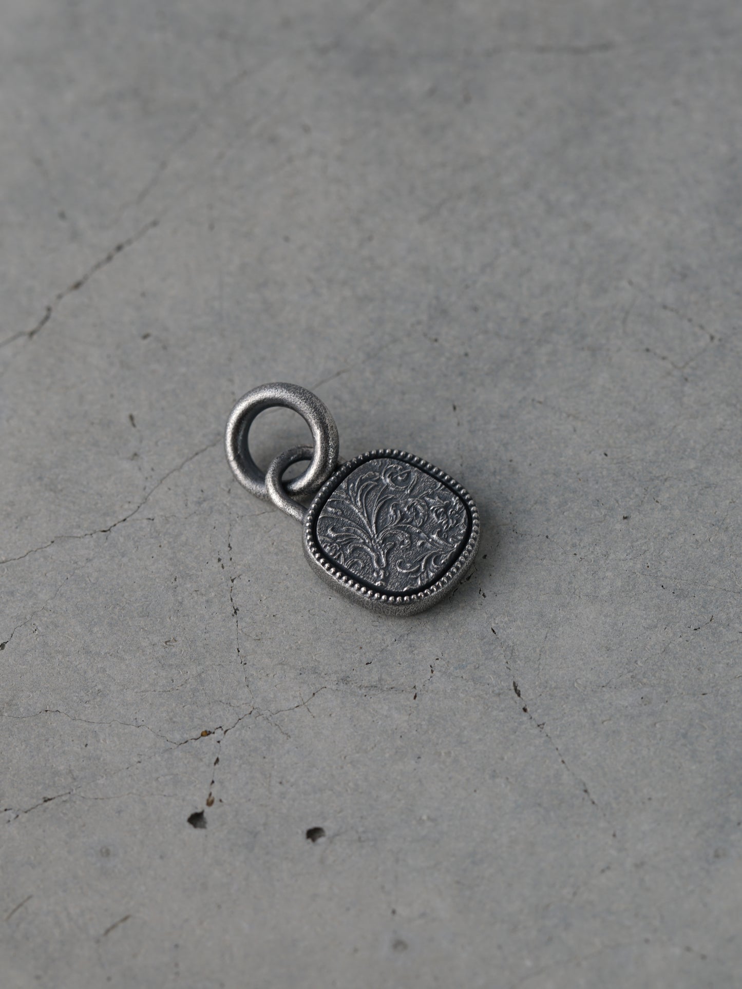 QN40A Square Pendant Antique ver.