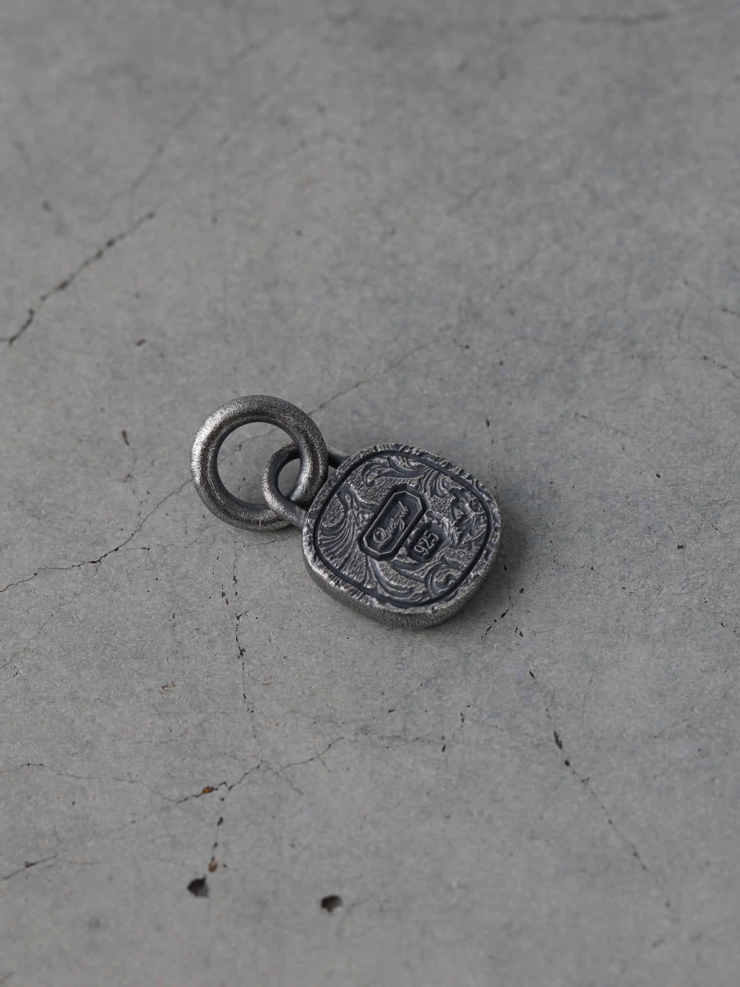 QN40A Square Pendant Antique ver.