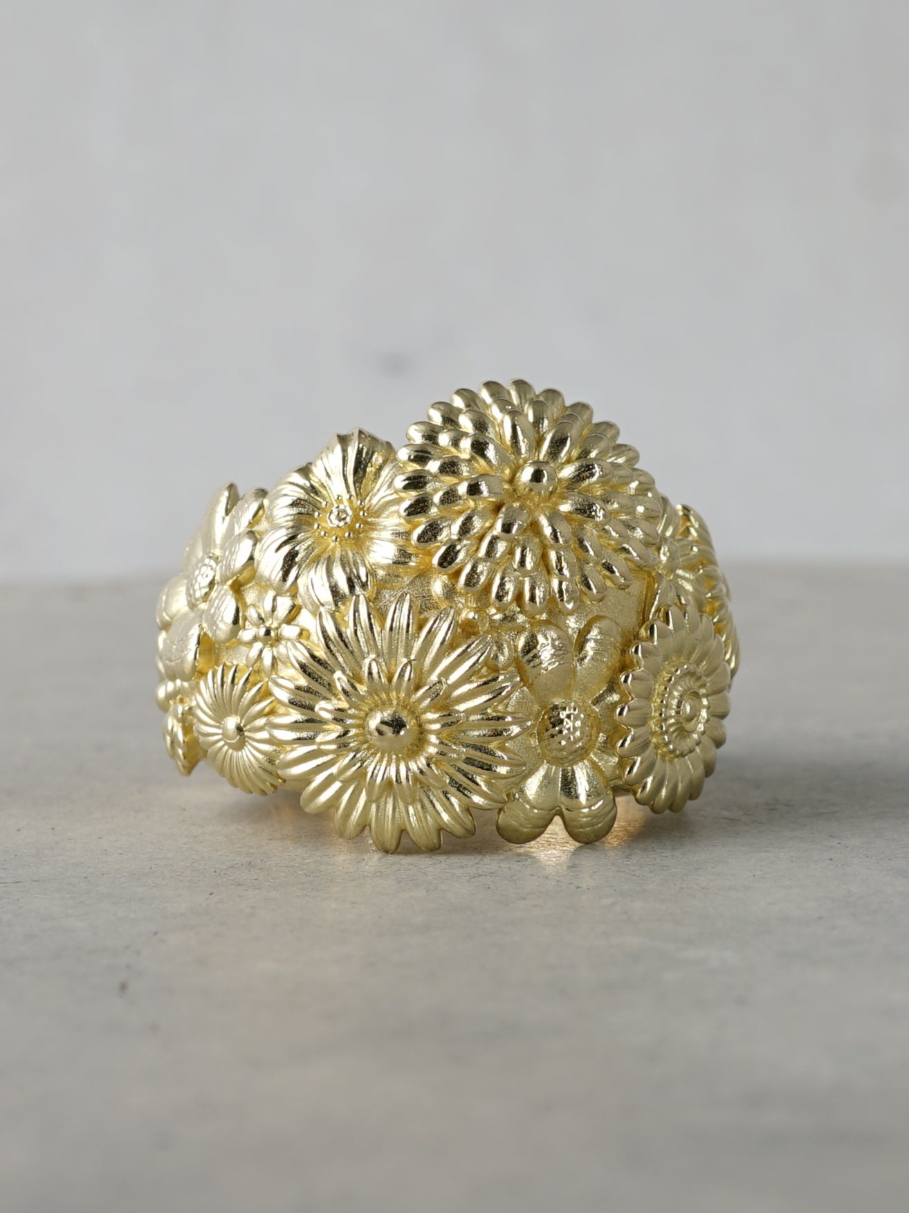 QFO079 Bouquet Ring