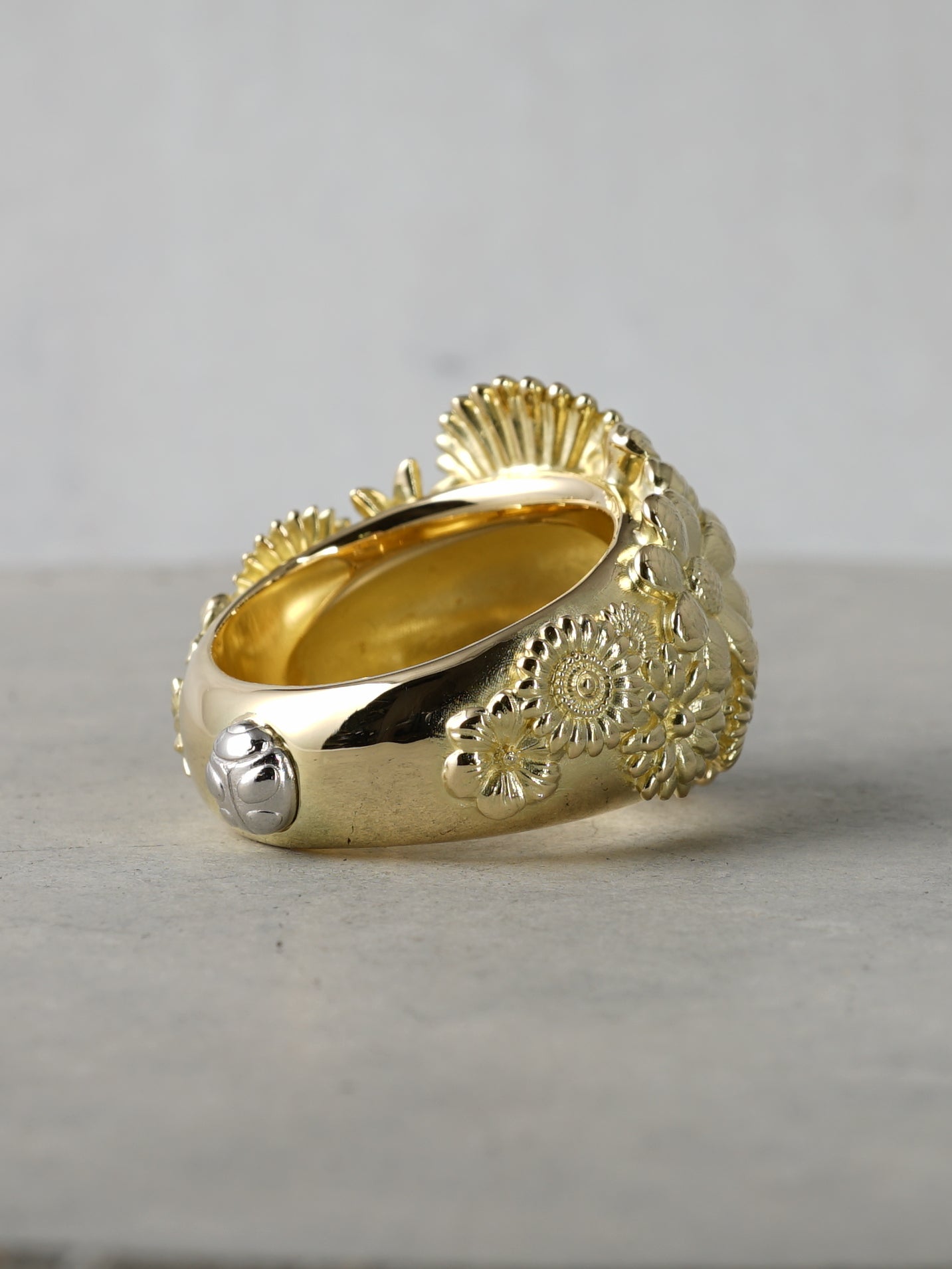 QFO079 Bouquet Ring